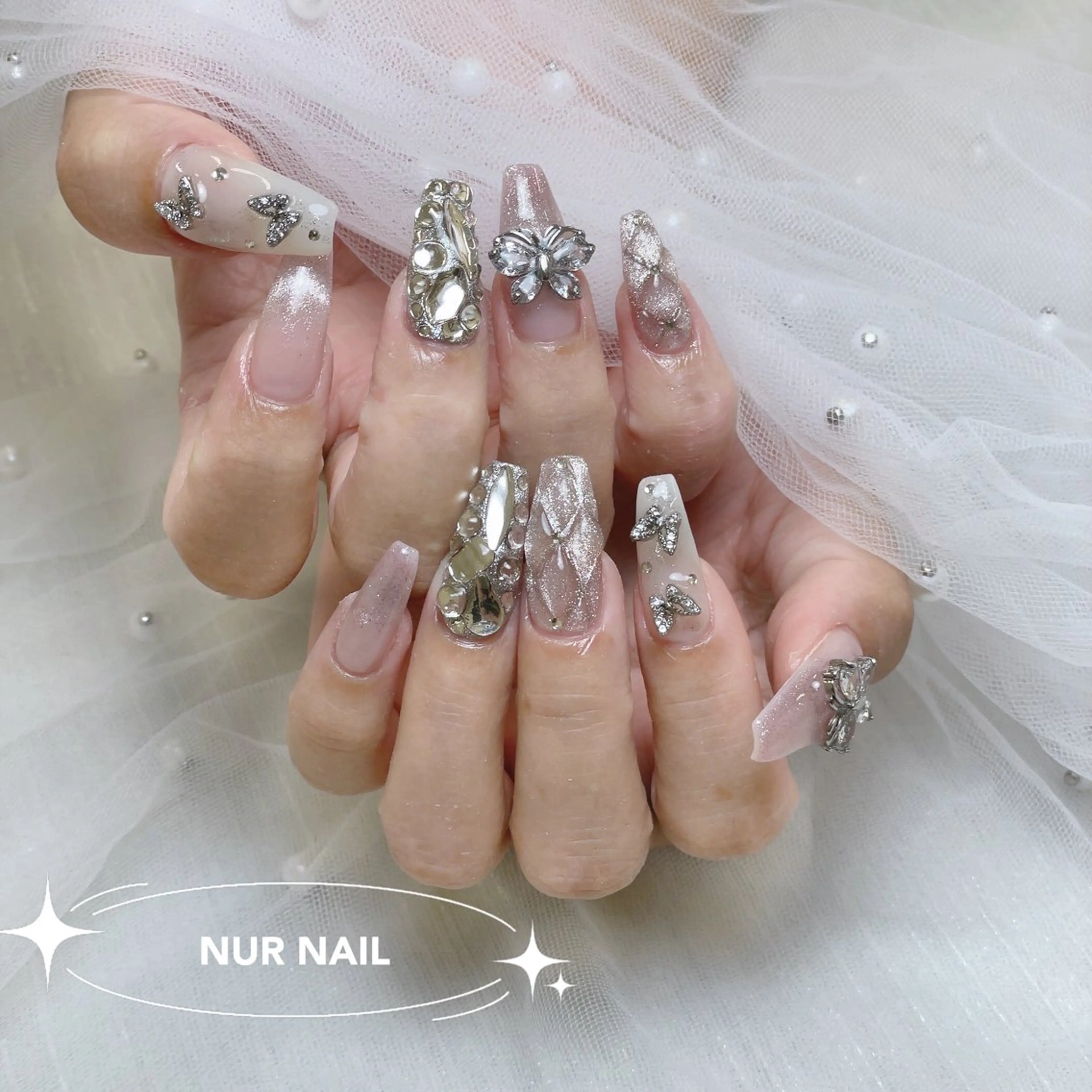 ネイル 🫧NUR NAIL✨のネイルデザイン
