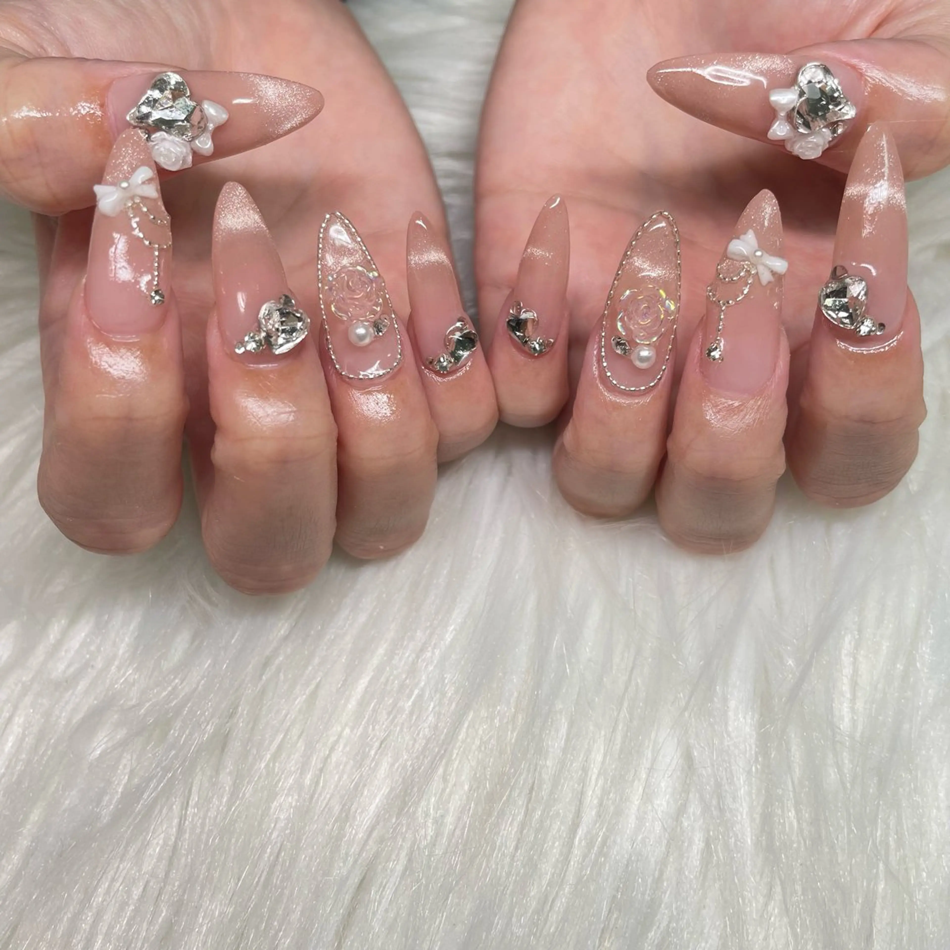 ネイル スカルプネイル ハンドネイル RE💟N.NAIL ラテン系お姉さんのネイルデザイン
