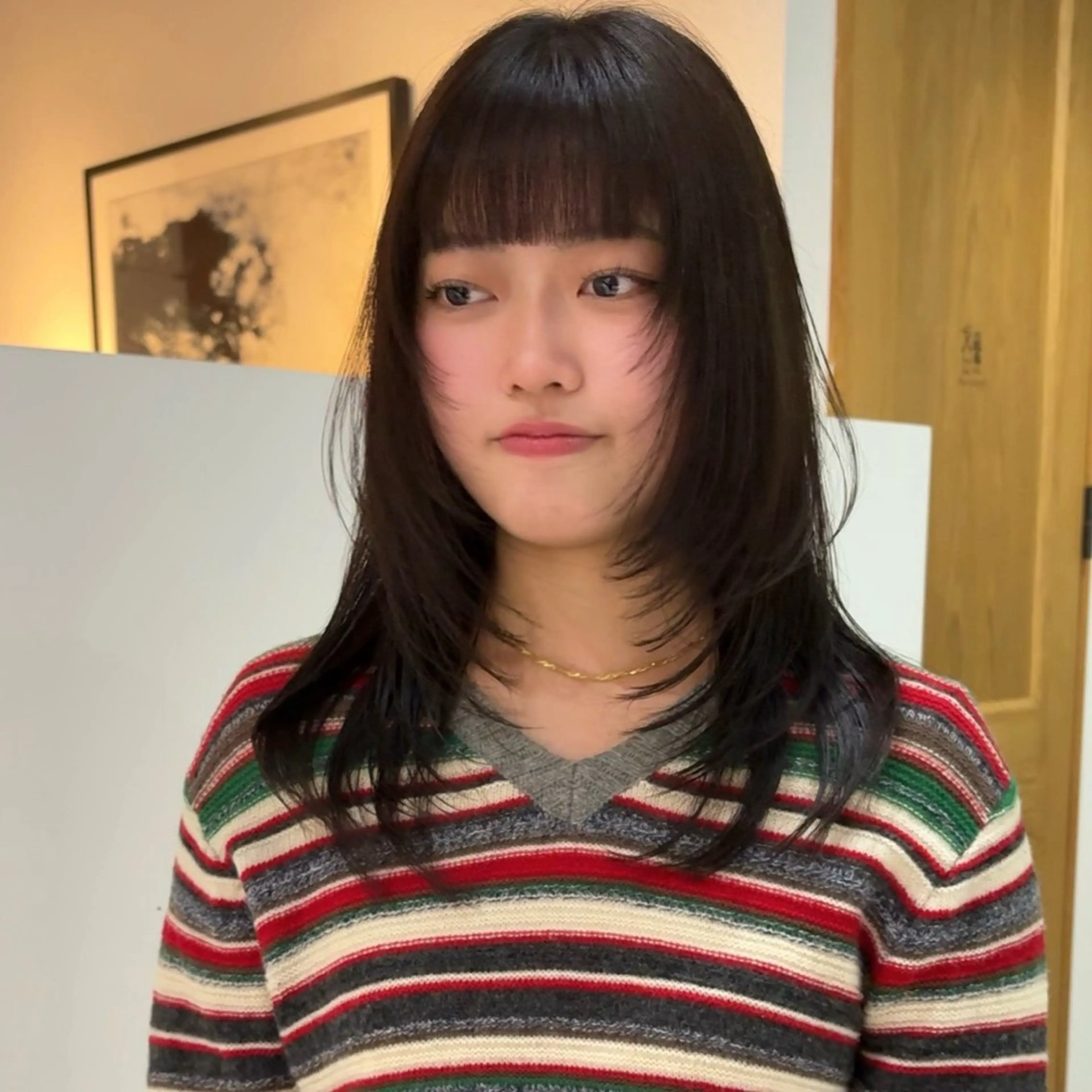 セミロング レイヤーカット カットモデルレイヤー 暖色カラー モカ🎶のヘアスタイル