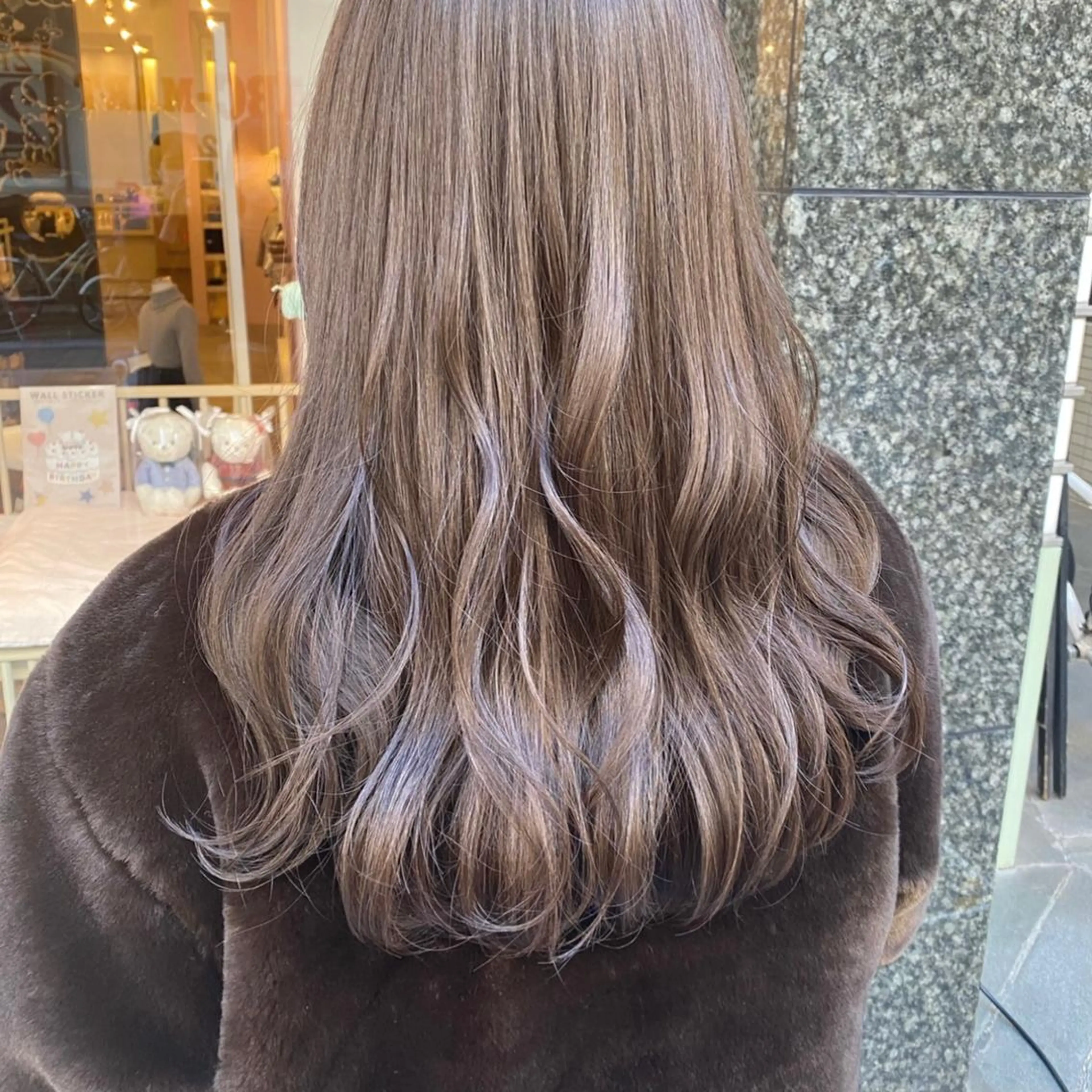 【伸ばし中の人にオススメ】前髪カット、フルカラー🍓💕の写真