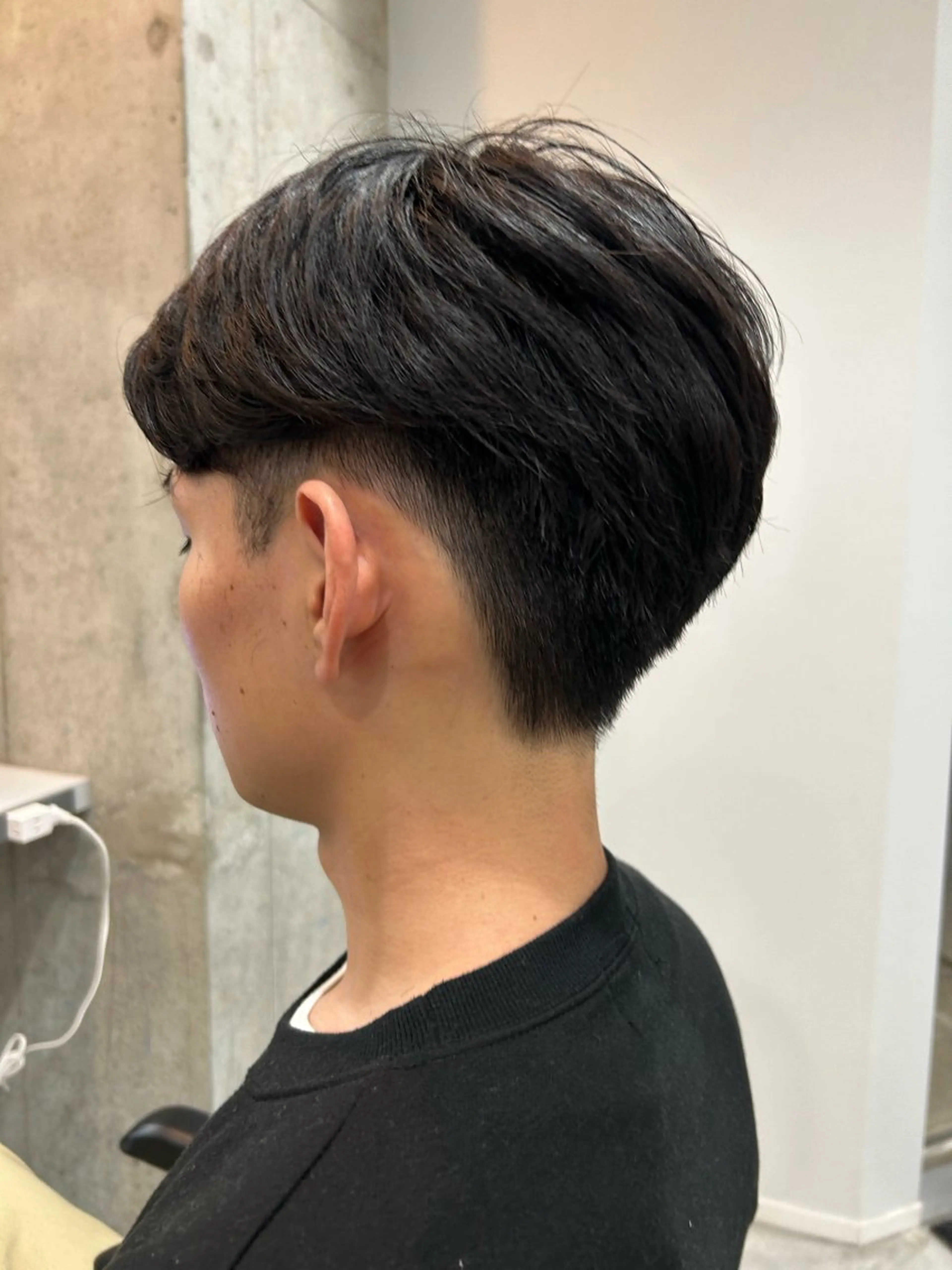 メンズ インナーカラー 🌍櫻井海星のヘアスタイル