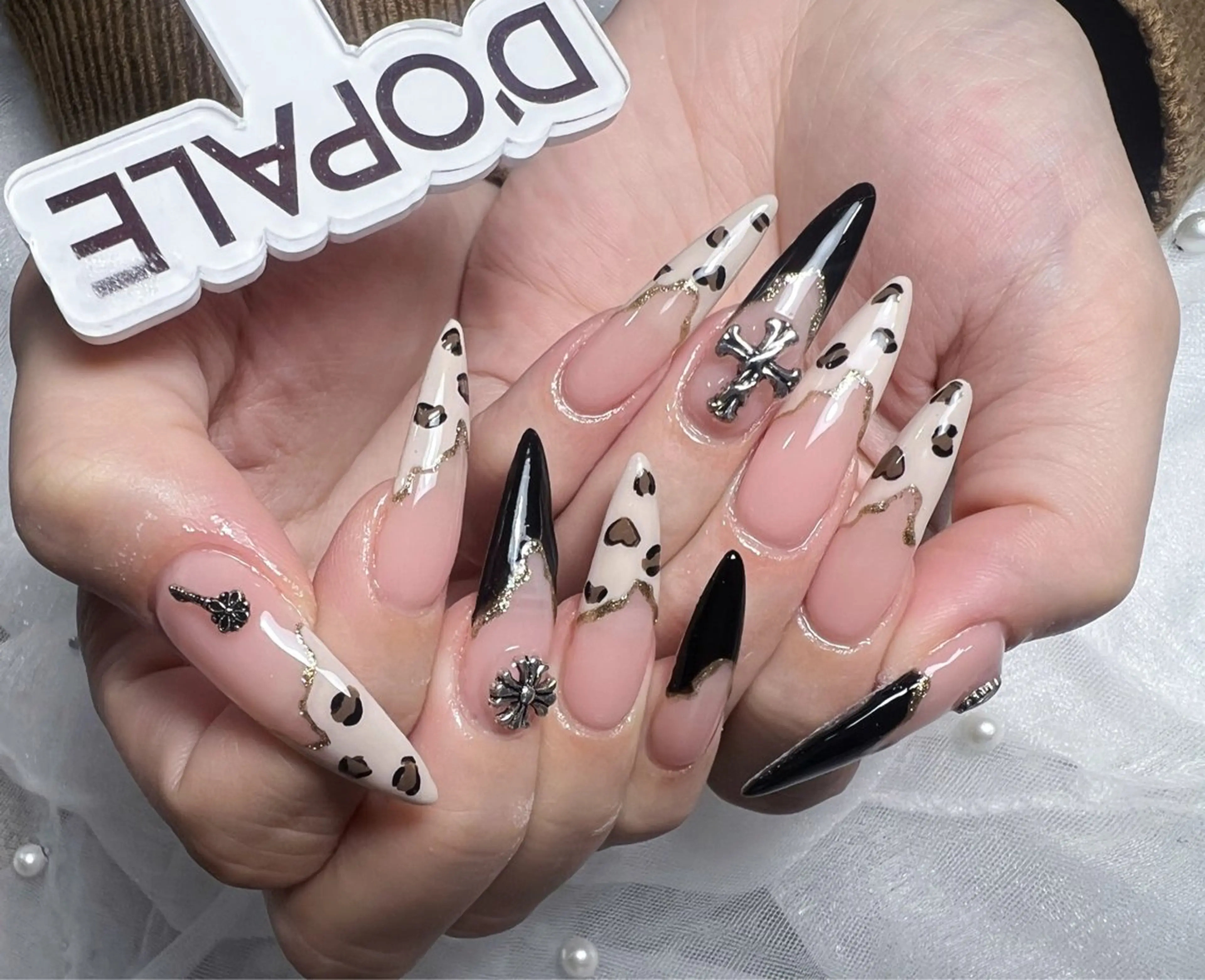 ネイル ハンドネイル ドパルネイル 上野店サロンのネイルデザイン