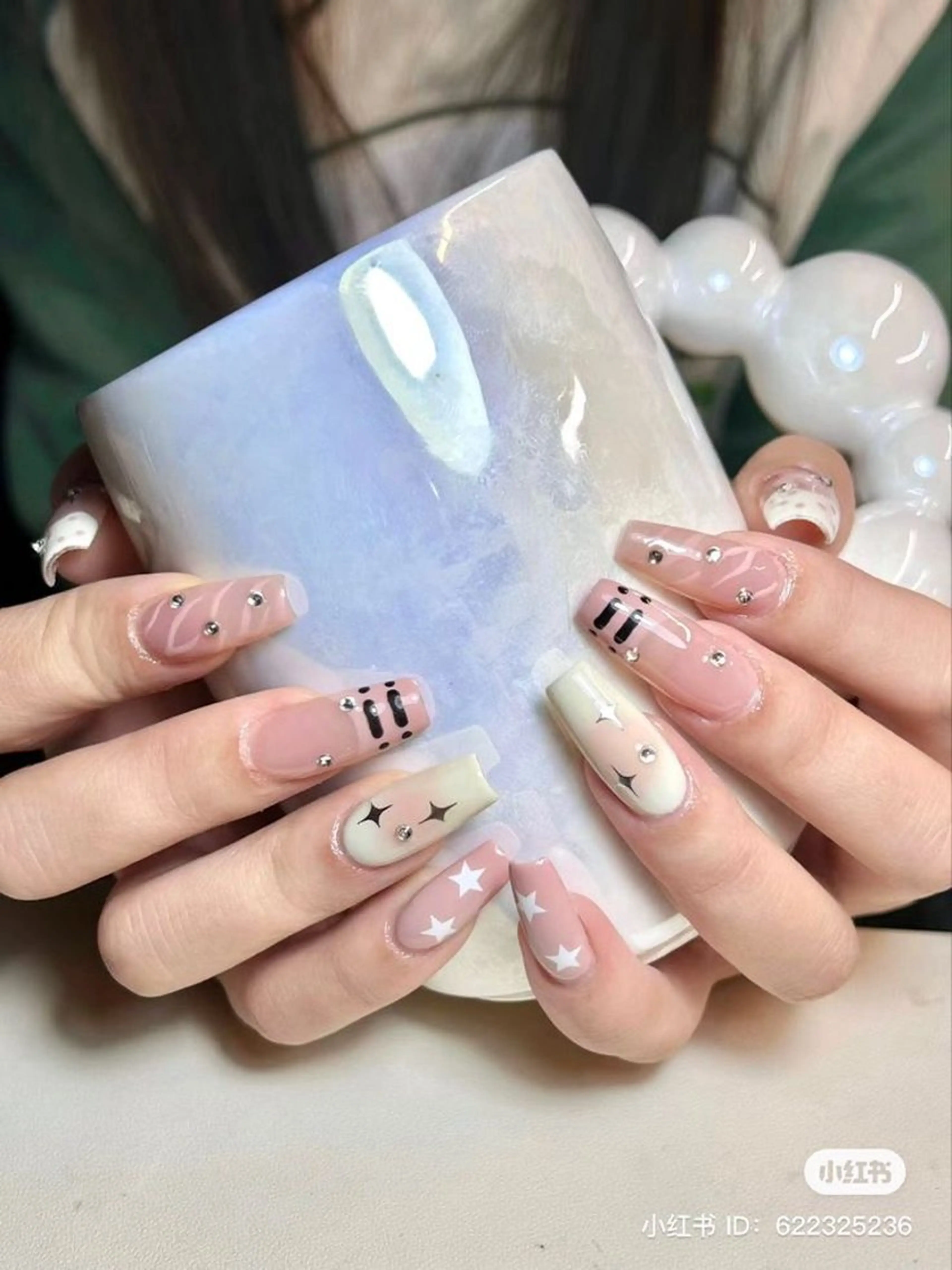 ネイル アートネイル フレンチネイル ジェルネイル 韓国ネイル 持ち込み ハンドネイル 波 なみのネイルデザイン