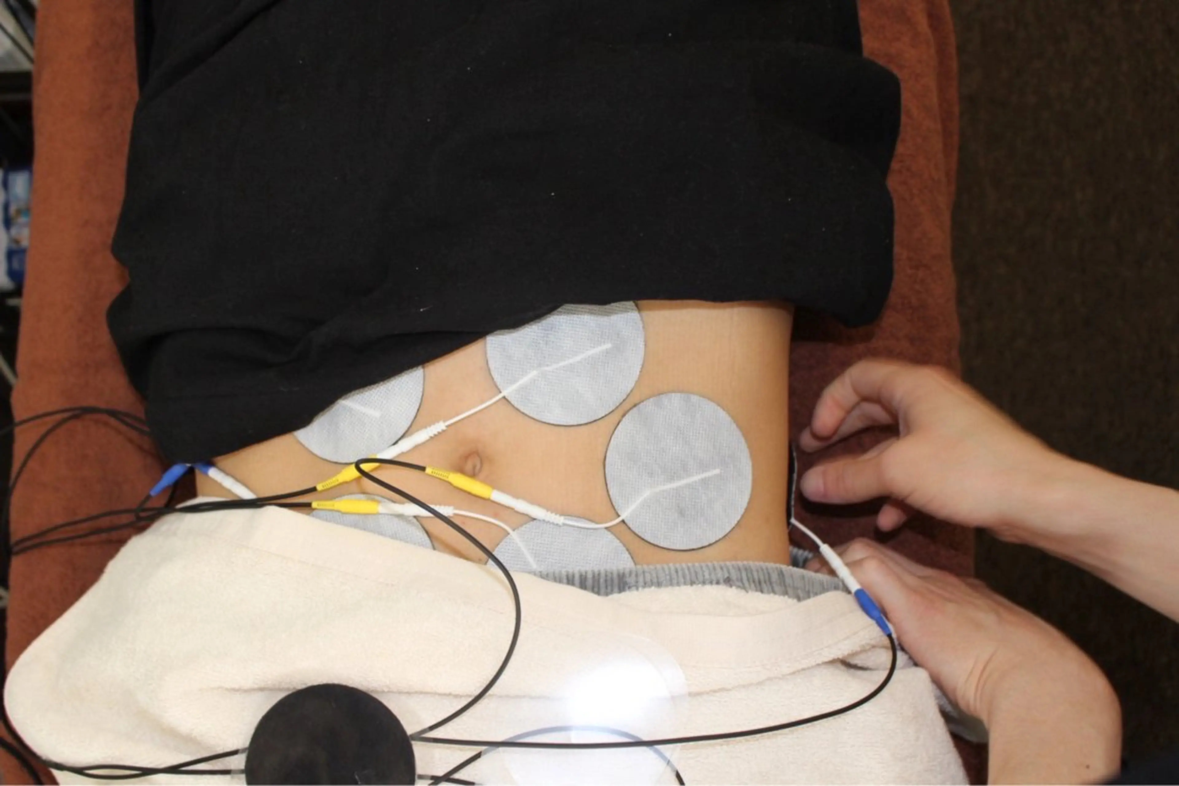 《血流促進EMS＋筋肉調整（全身リンパマッサージ）》冷え・むくみ・疲労回復　12,000円→2,400円の写真