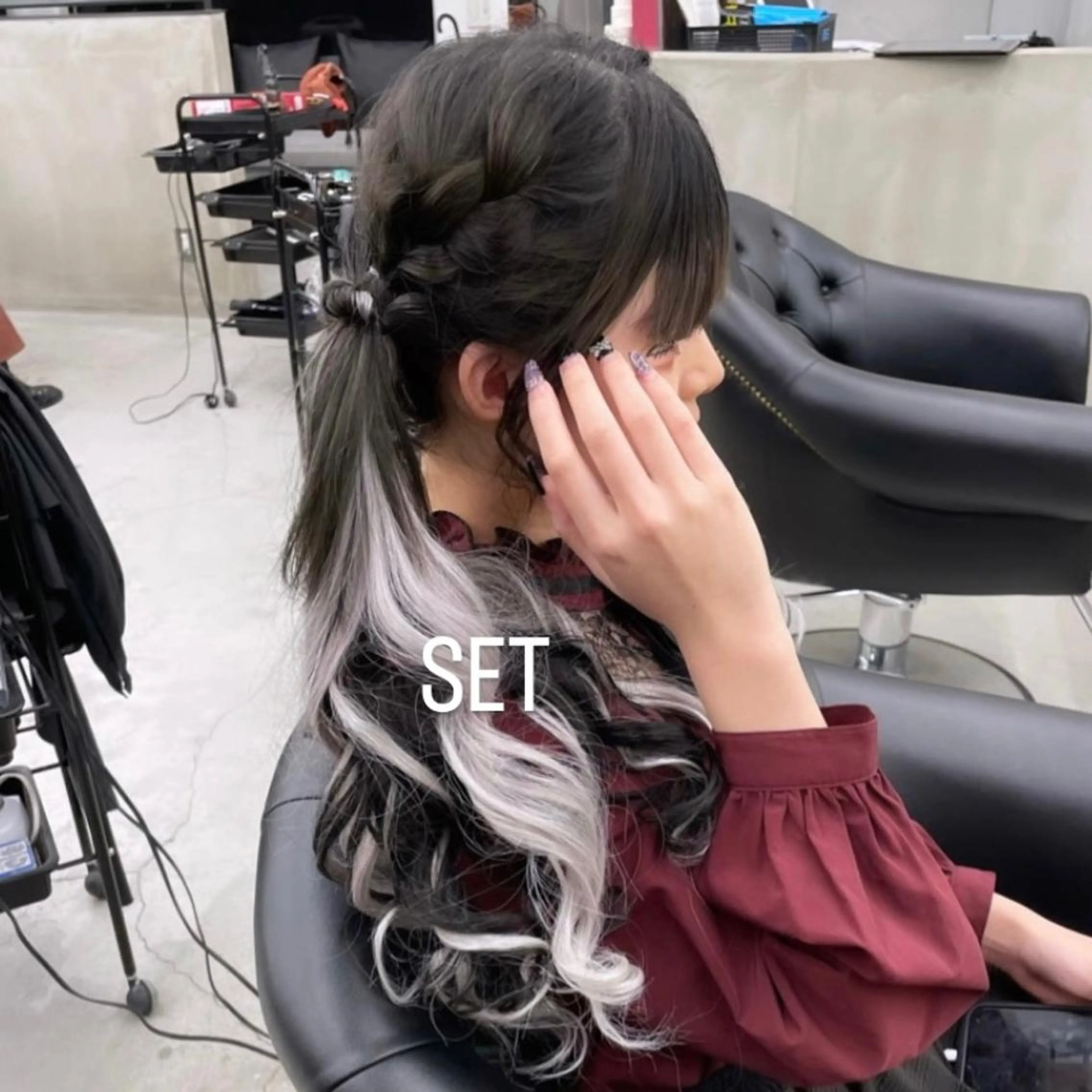 ロング ヘアアレンジ ヘアセット エクステ🩵ブリーチ 韓国ヘア🩵KAEのヘアスタイル