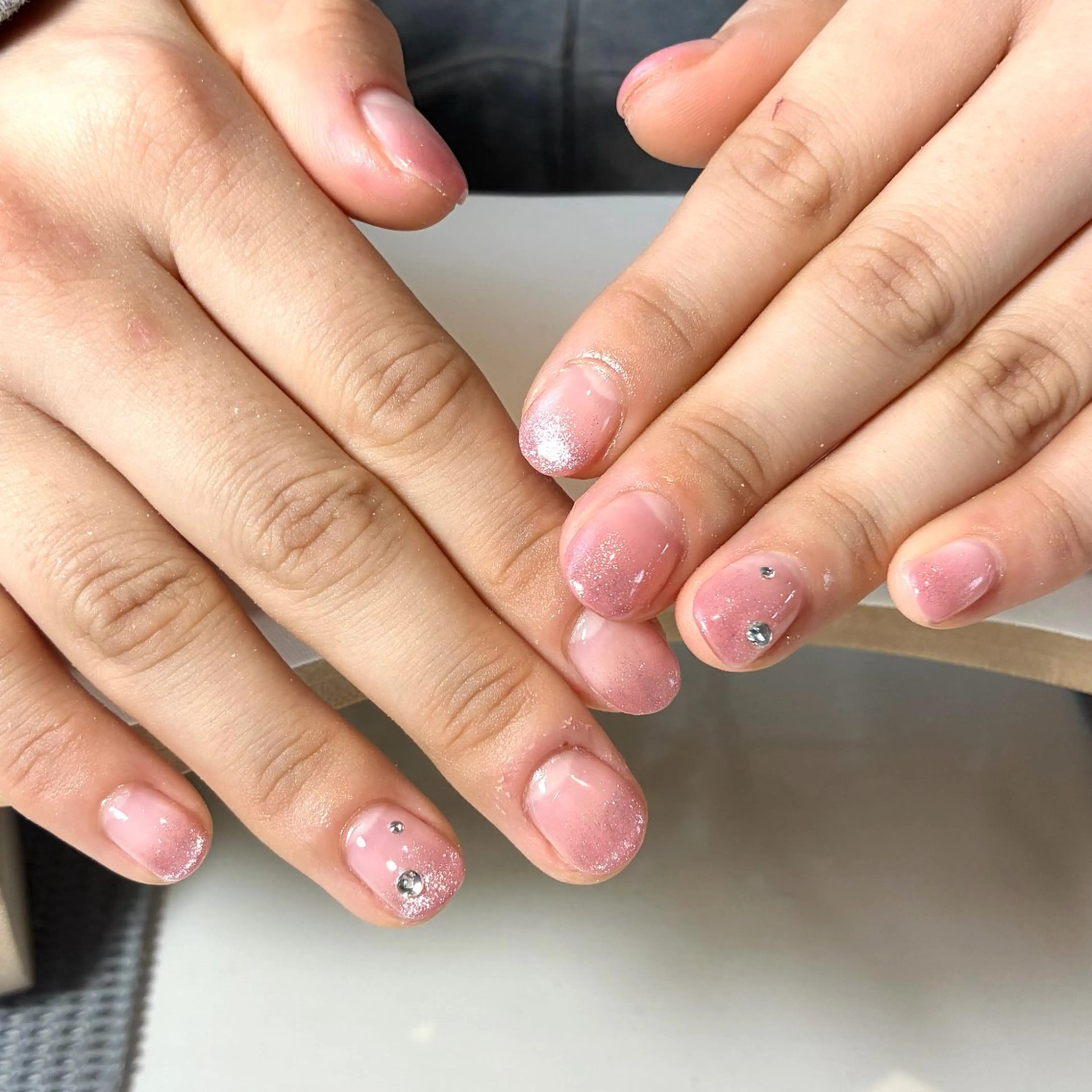 ネイル マグネットネイル ピンク milimili アンナのネイルデザイン