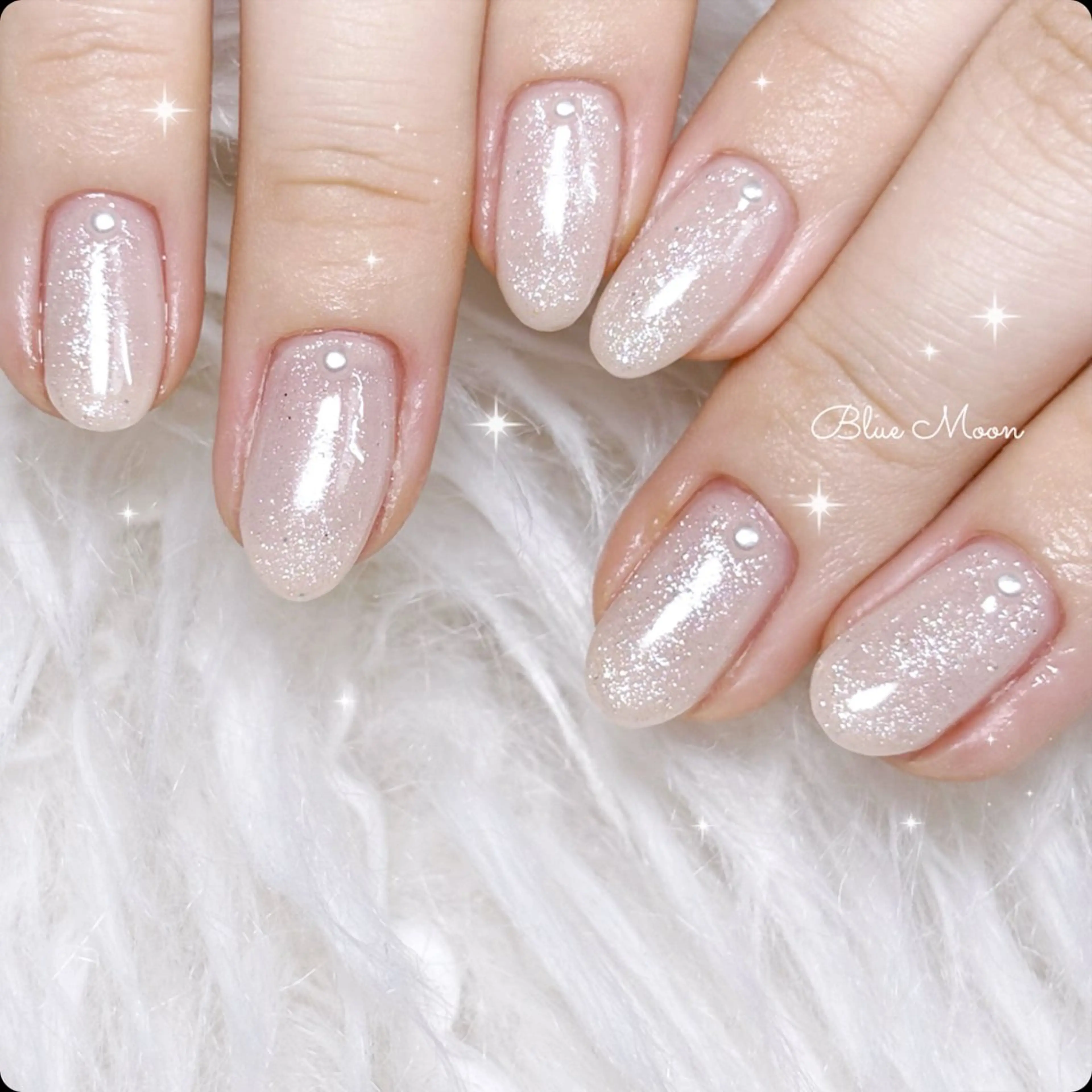 ネイル ハンドネイル フットネイル ハンドケア nail salon Blue Moonのネイルデザイン