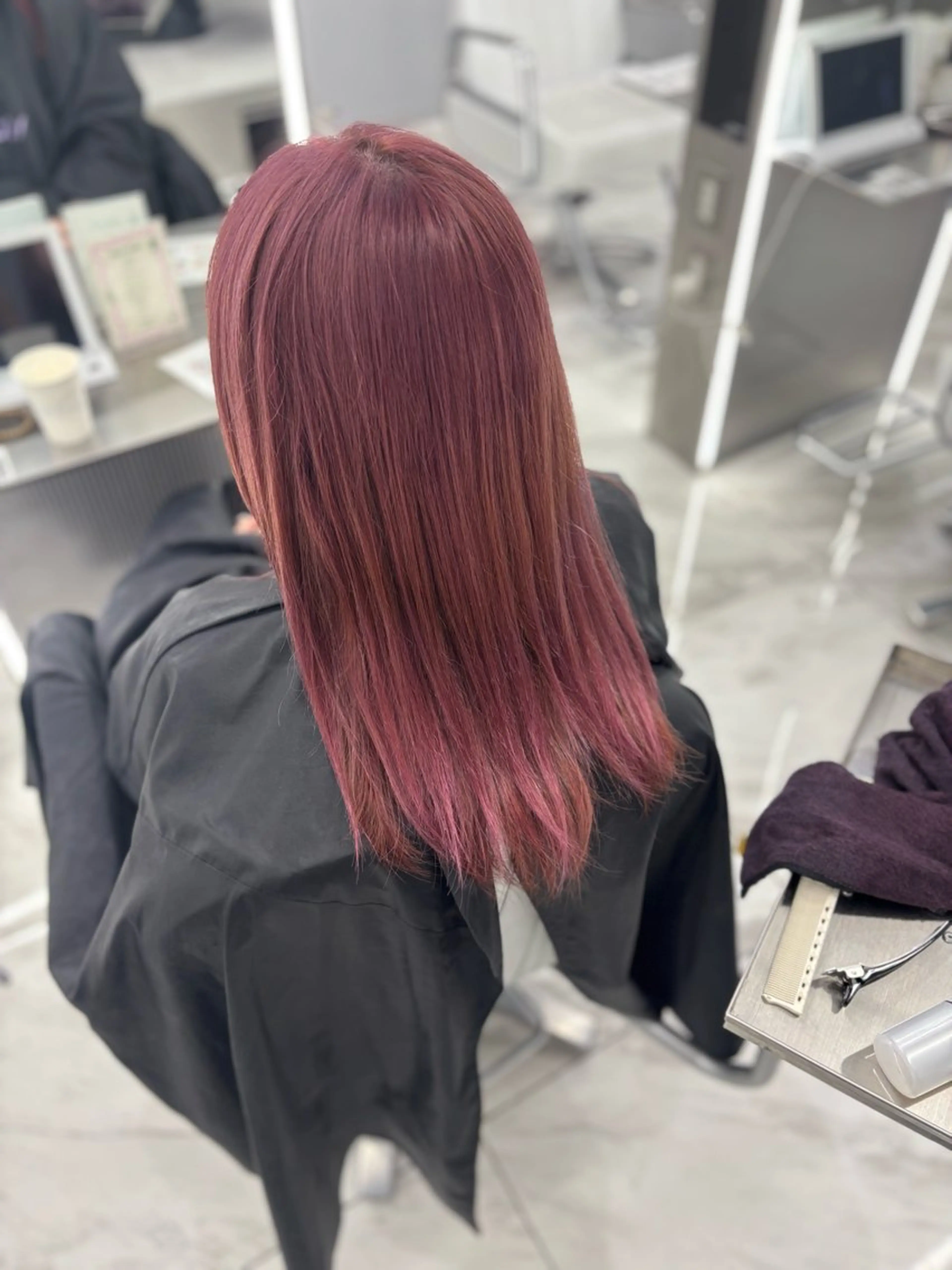 ミディアム カラー ヘアカラー 青木 宏太のヘアスタイル