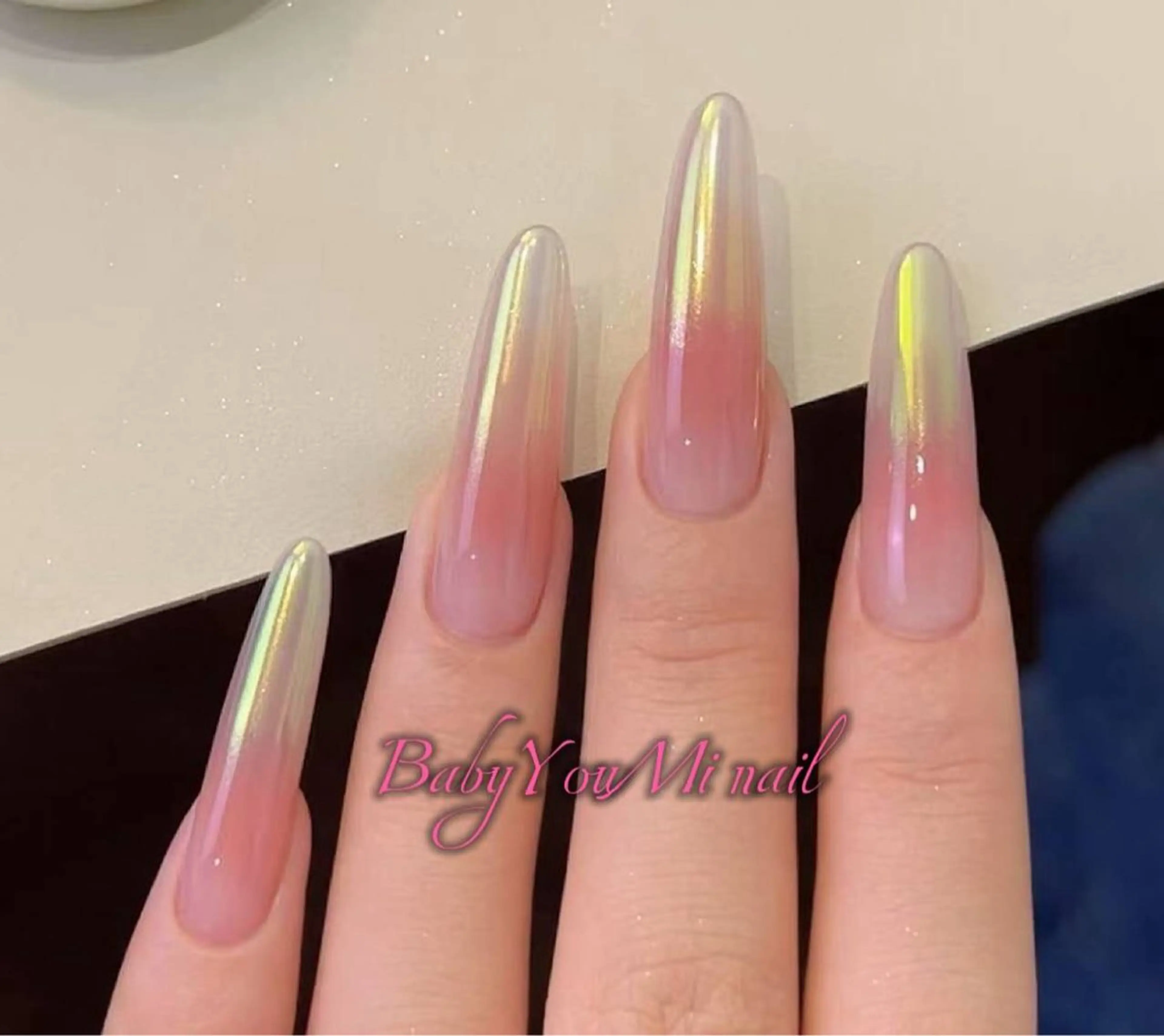 ネイル オーロラネイル フラワーネイル フットネイル フレンチネイル ジェルネイル ハンドネイル BabyYouMi nailのネイルデザイン