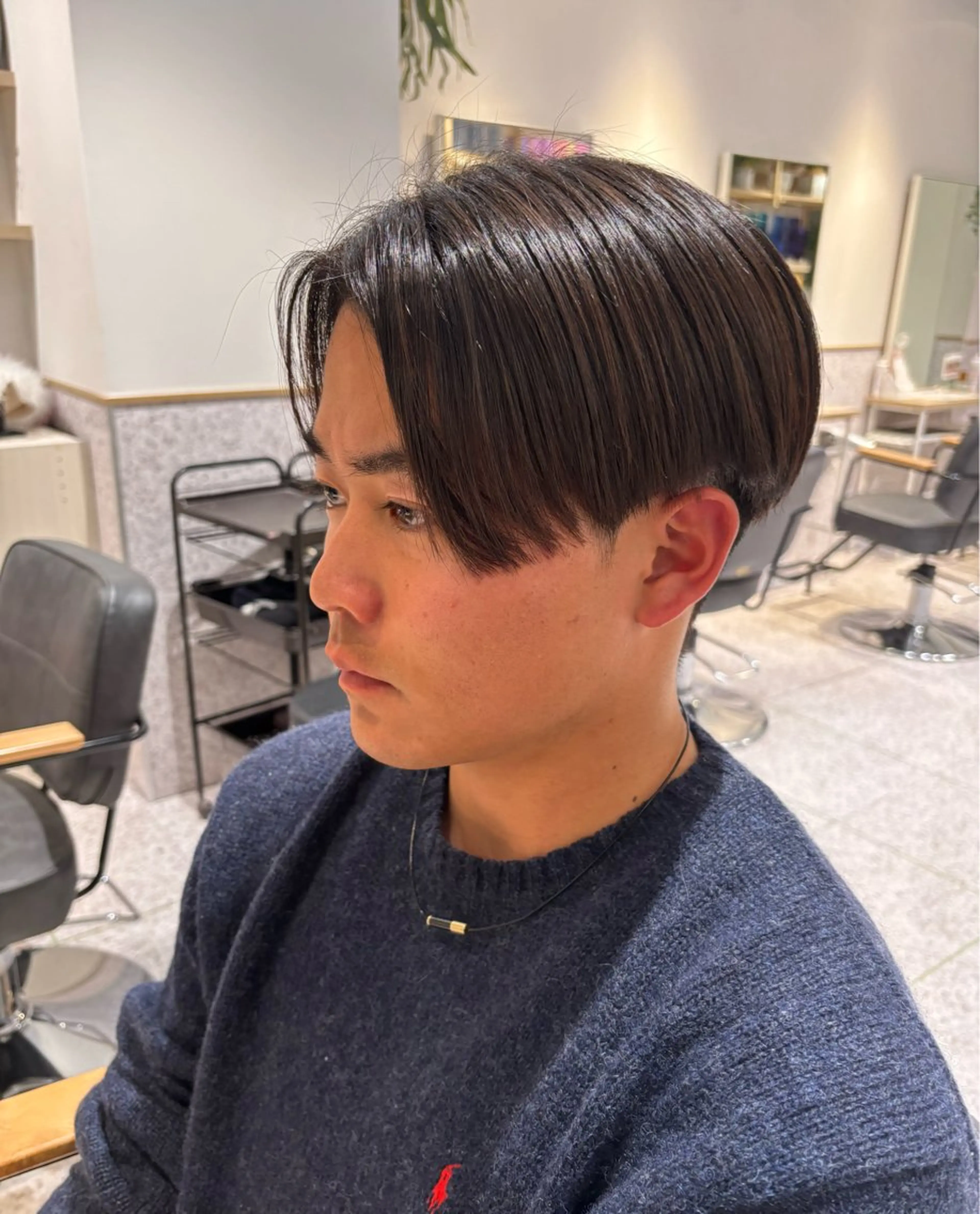 メンズ センターパート メンズハイライト メンズハイトーン メンズインナーカラー メンズ韓国風 カット 暖色カラー/ パリジェンヌ💟みくのヘアスタイル