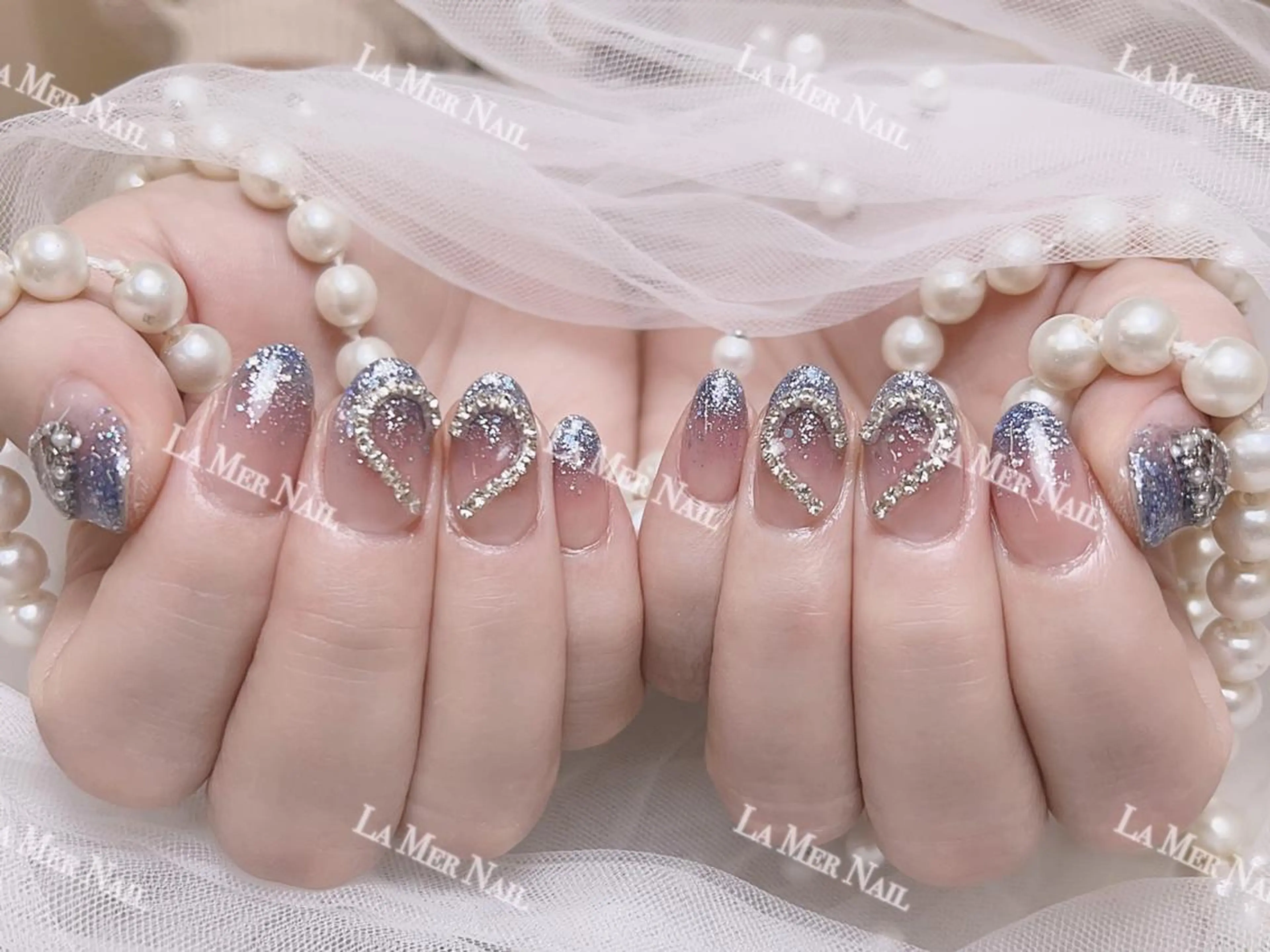 ネイル ✨荒木 🌙のネイルデザイン