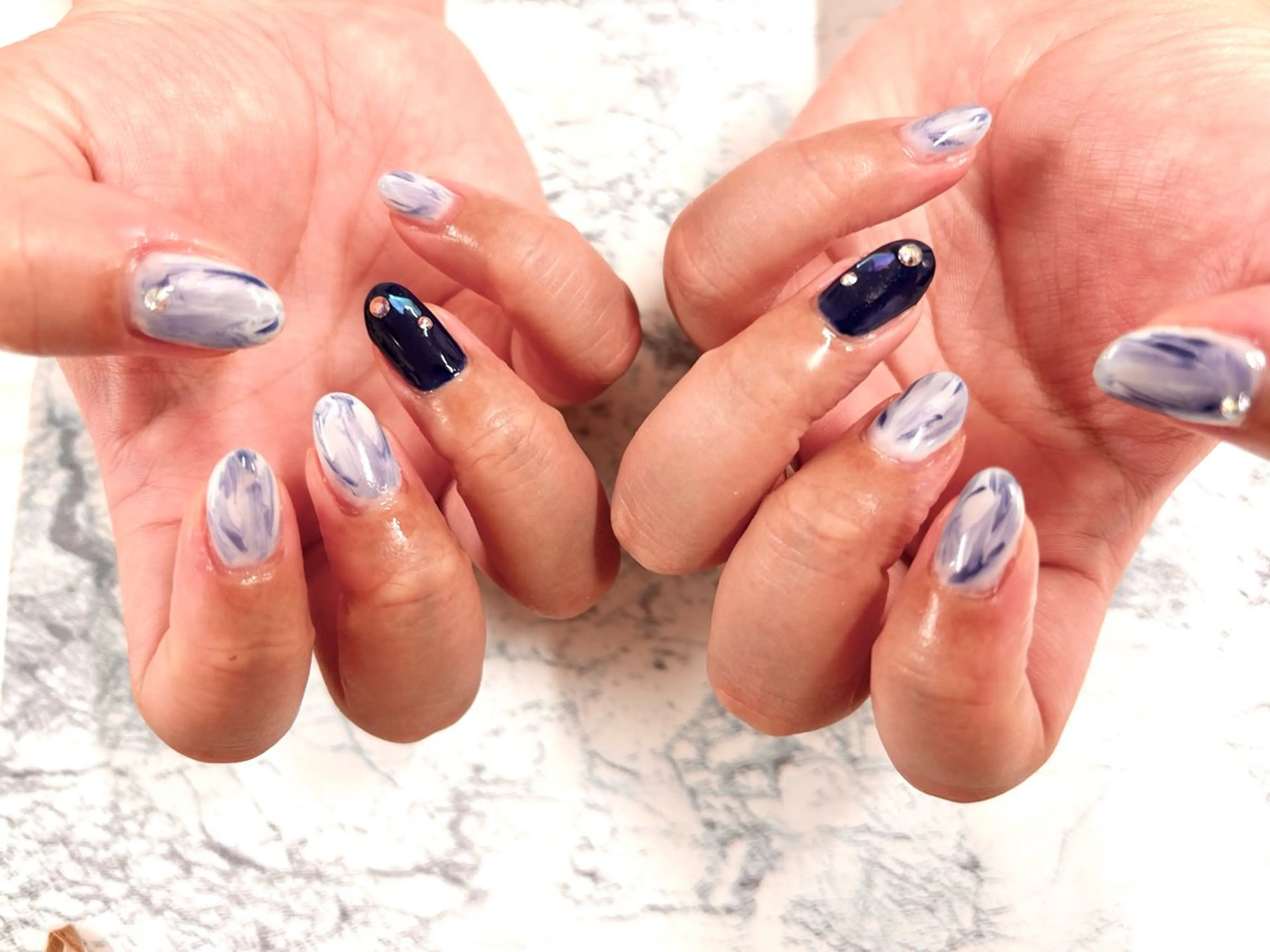 ネイル 杉山 ネイリストのネイルデザイン