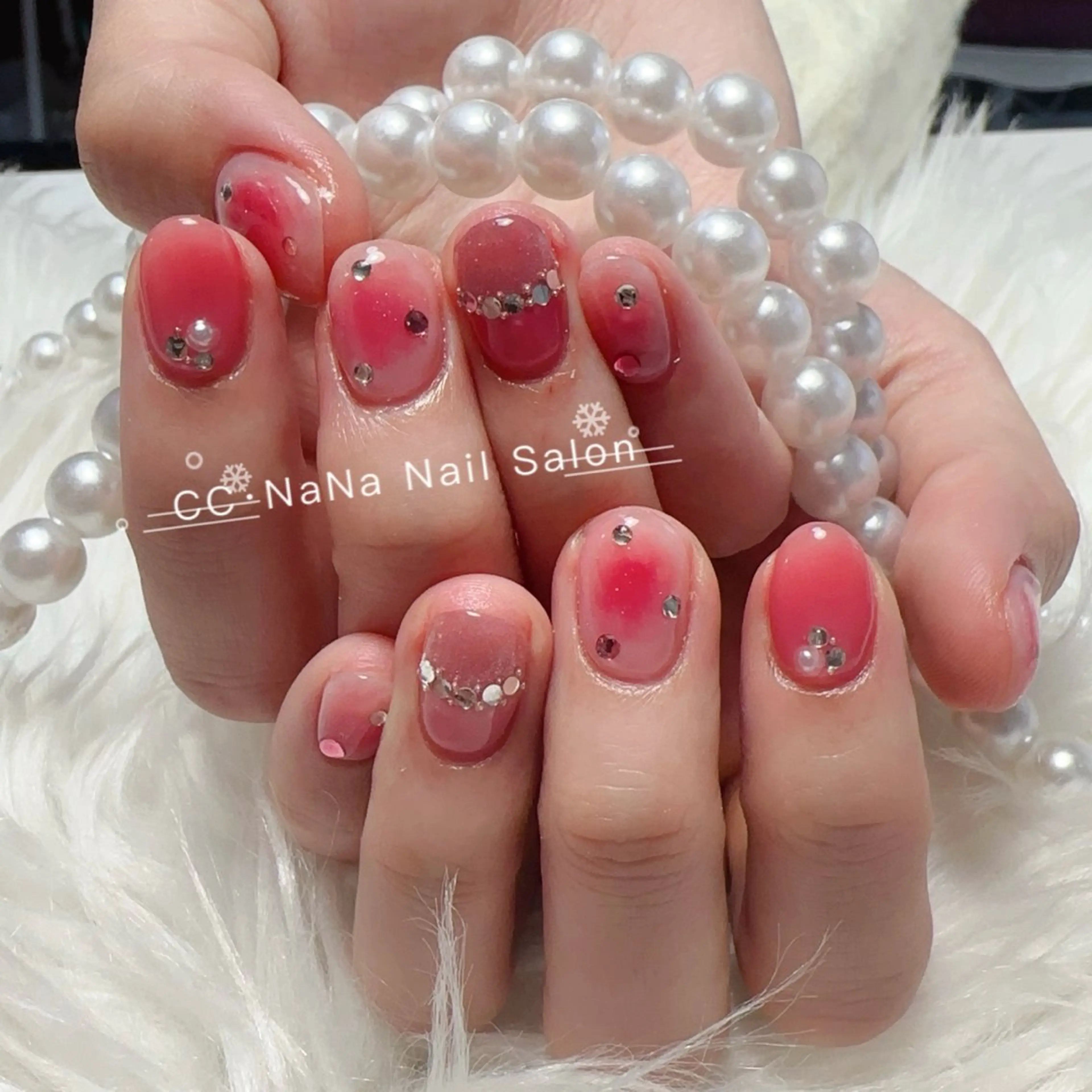 ネイル チークネイル フラッシュネイル ハート キラキラネイル 韓国ネイル ハンドネイル 💎CC・NaNa 韓国風ネイル🌙Cのネイルデザイン