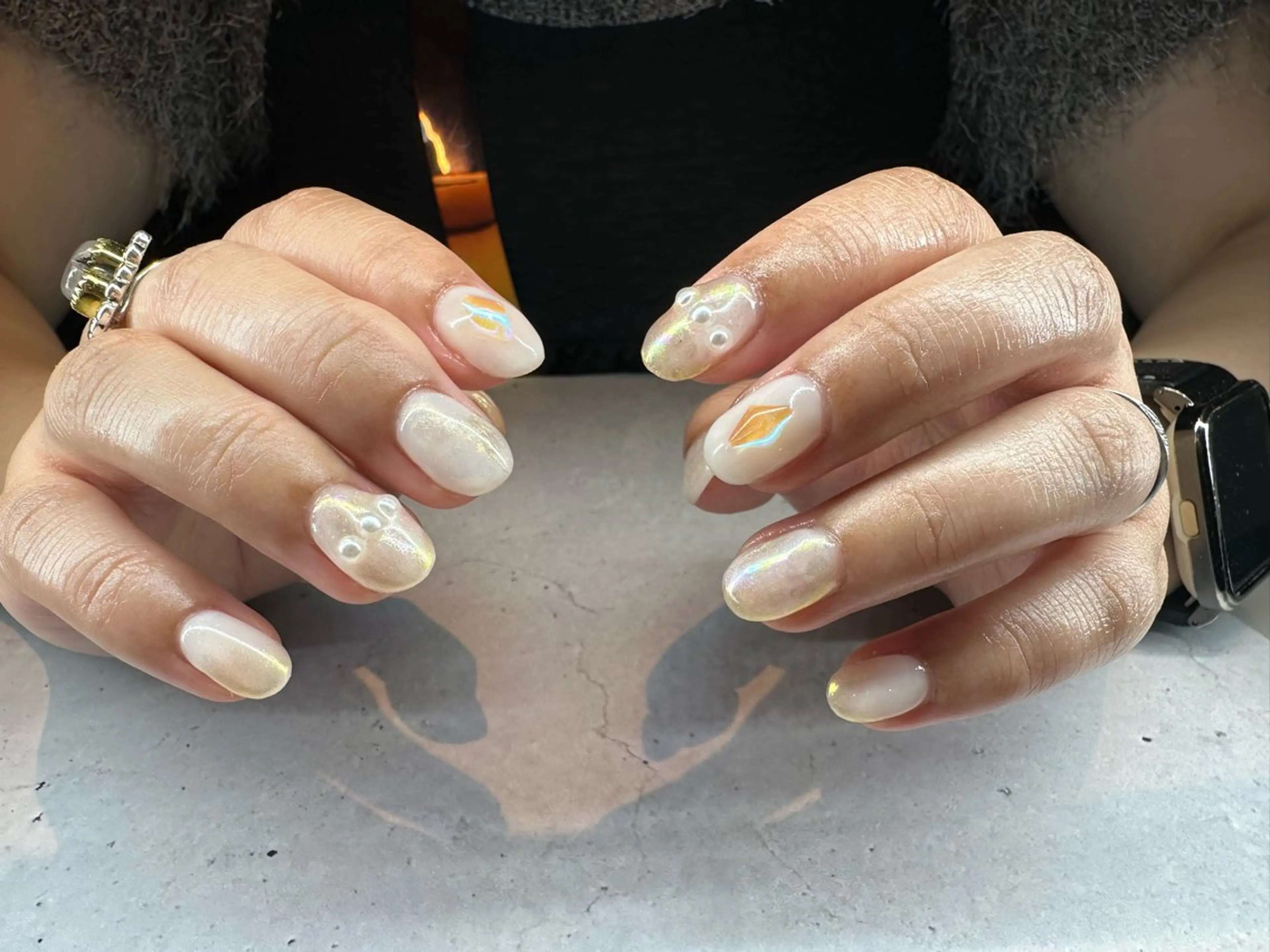 ネイル ブルー マグネットネイル ミラーネイル ニュアンスネイル ぷっくりネイル nailsalon Daphneのネイルデザイン