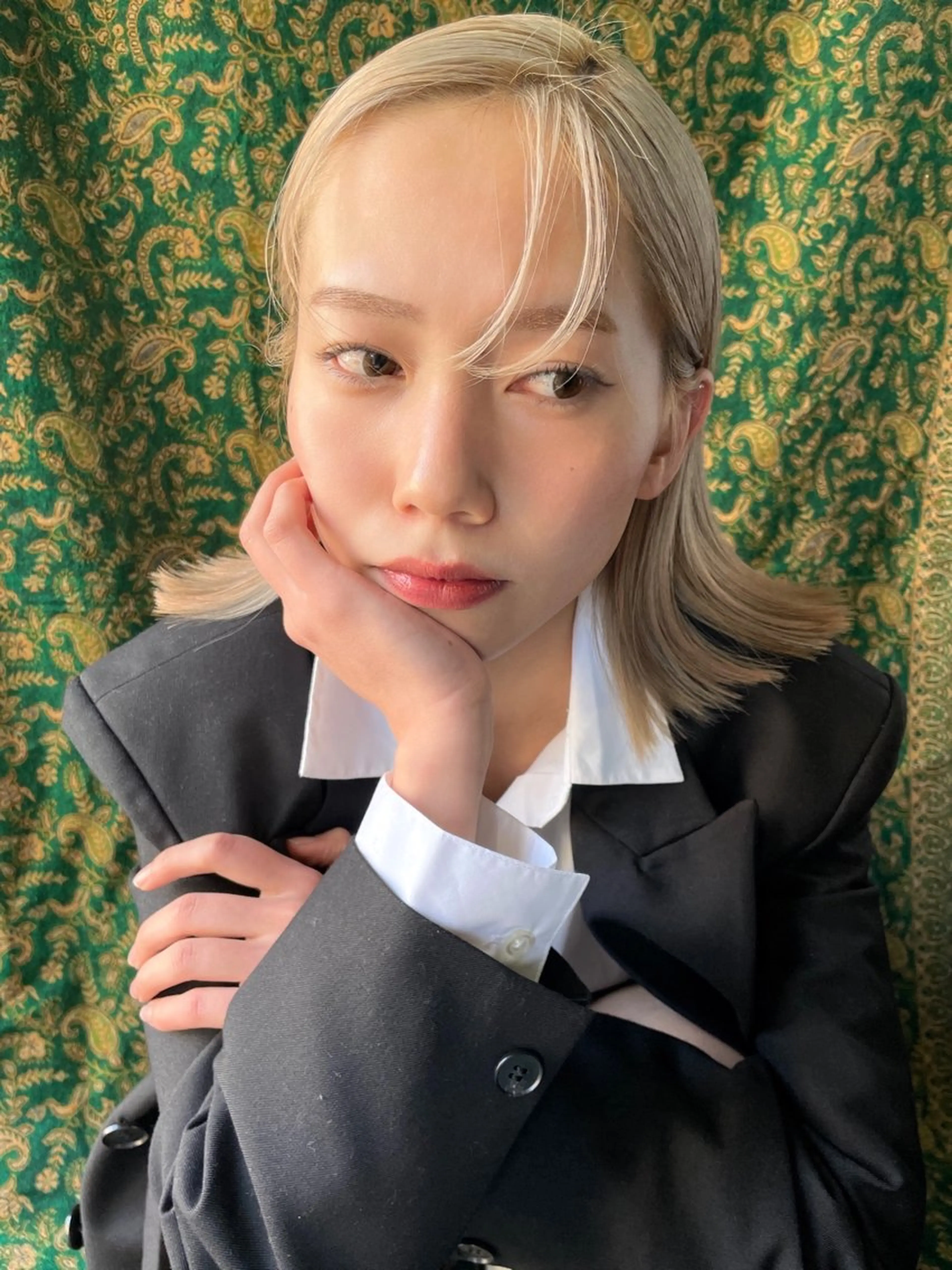 ミディアム vivre libre所属・vivre libreのヘアスタイル