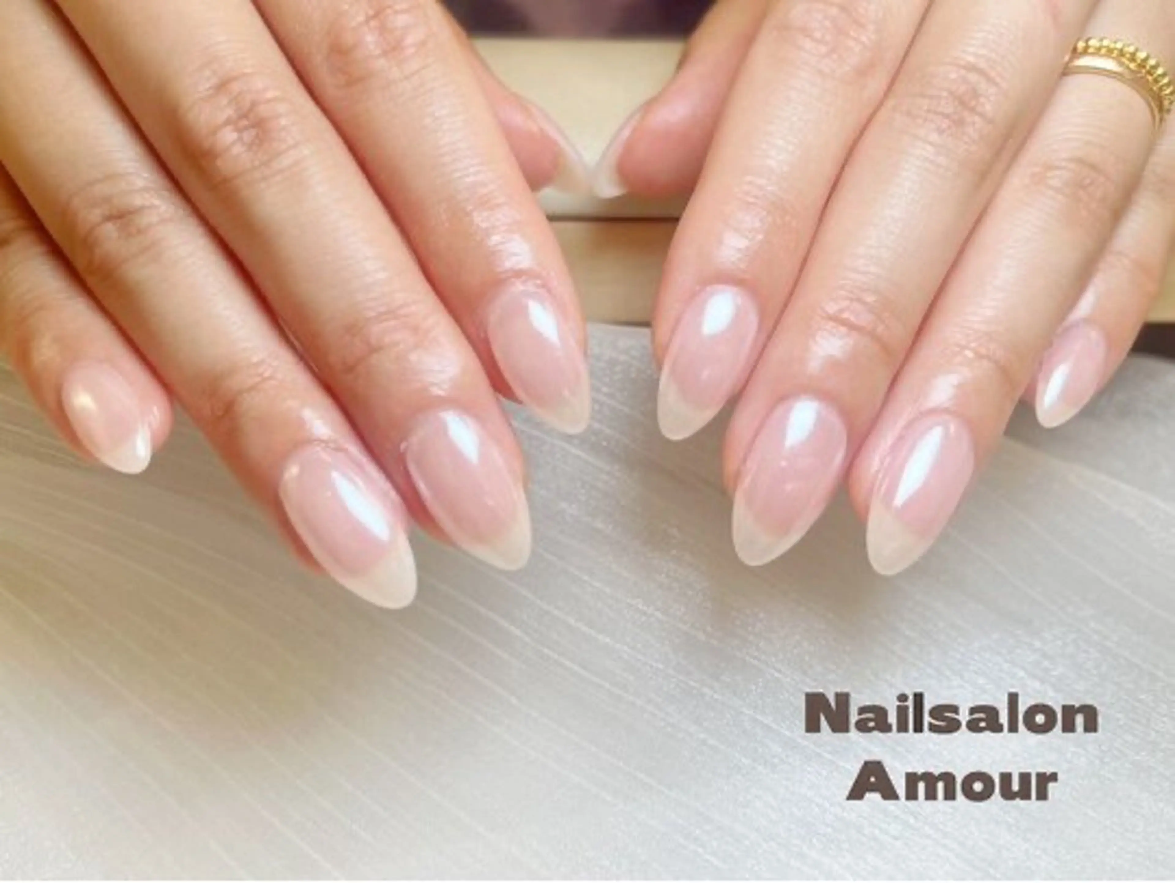 ネイル オーロラネイル クリアネイル ワンカラーネイル Amour所属・パラジェル登録店 アイラッシュ＆ネイルのネイルデザイン
