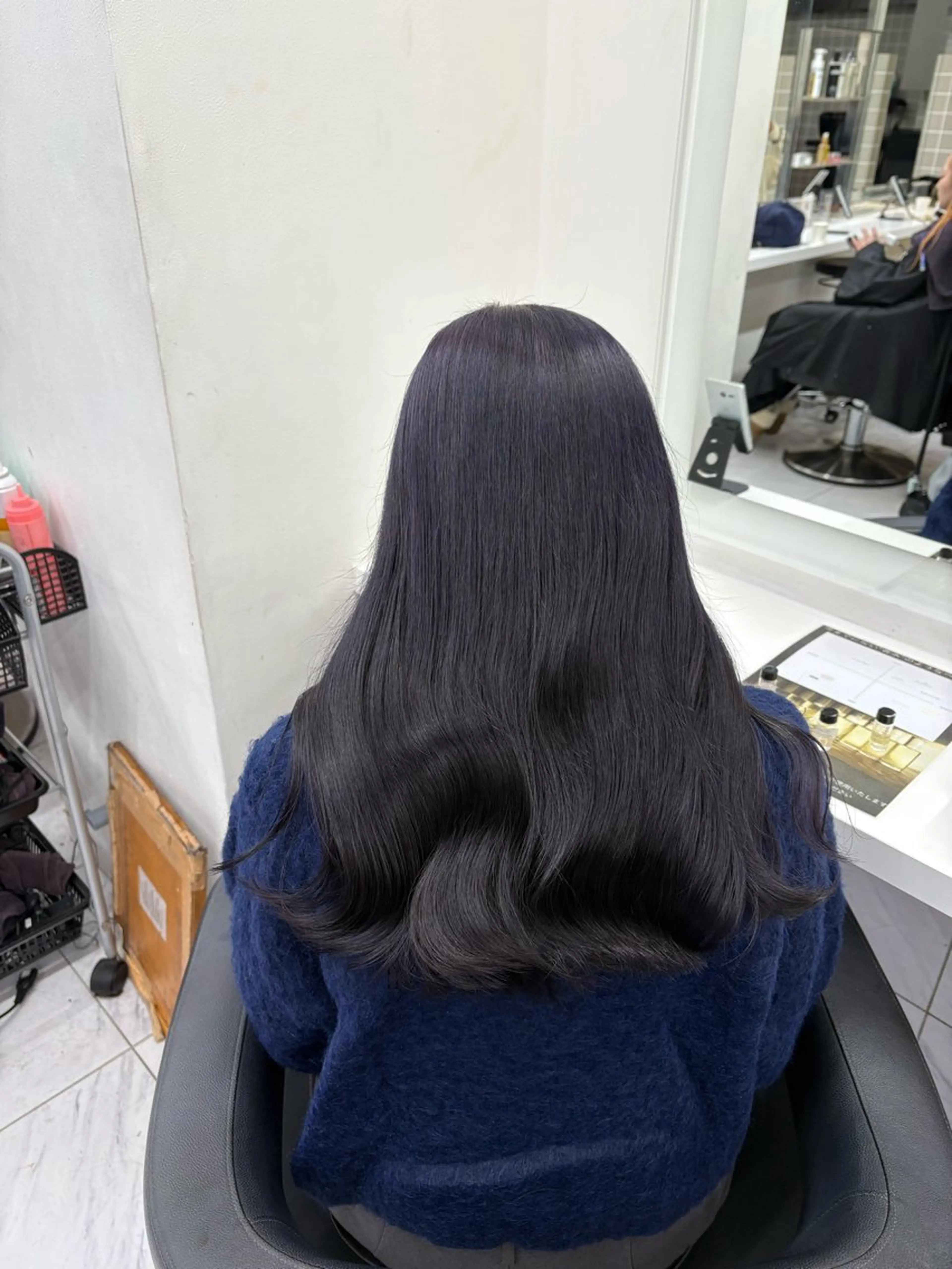 ロング ヘアカラー トリートメント ヘッドスパ ヘアセット 寒色＆ブリーチ特化 寒色MiOのヘアスタイル