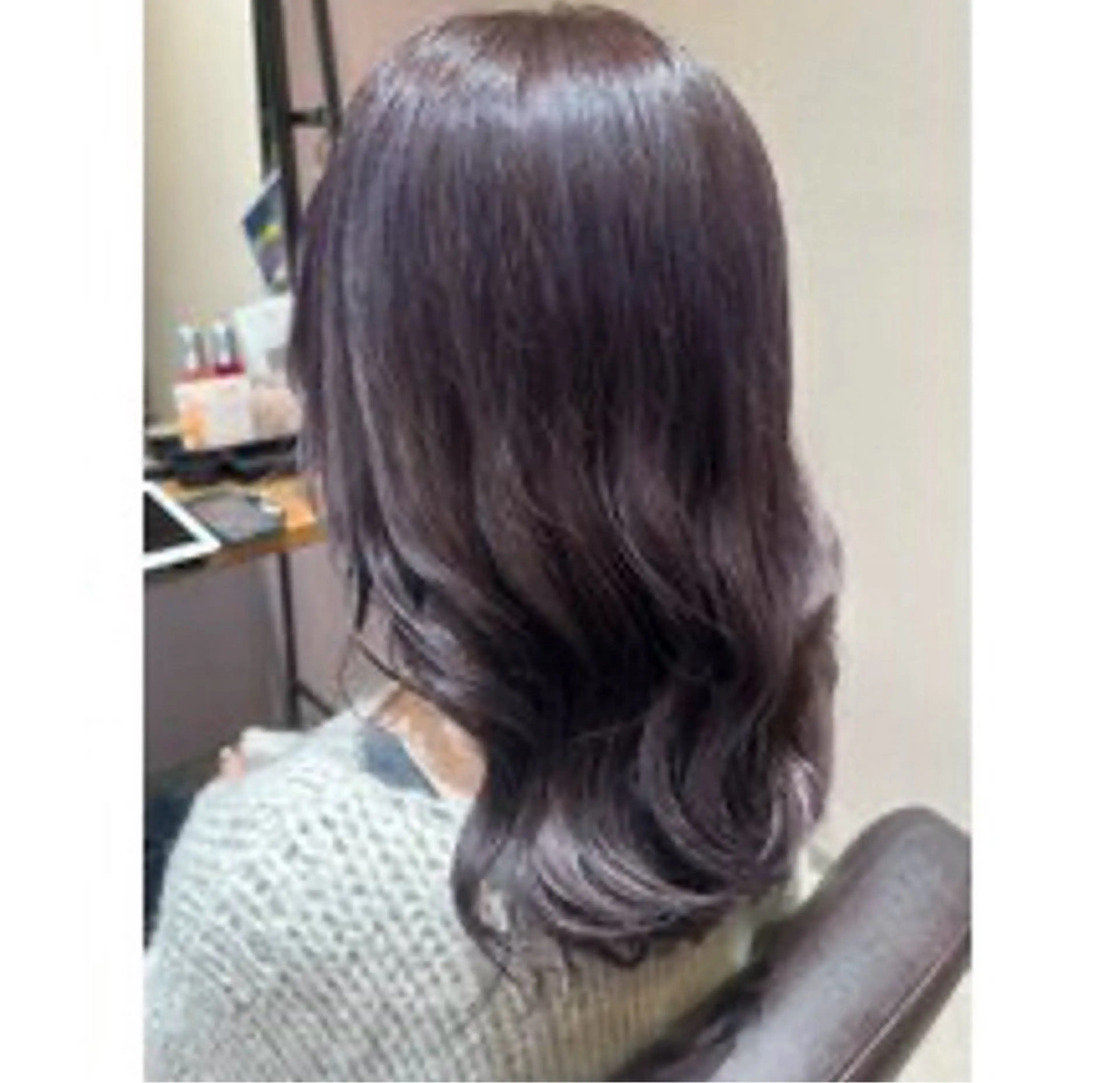 カラー 梶 瑞希のヘアスタイル