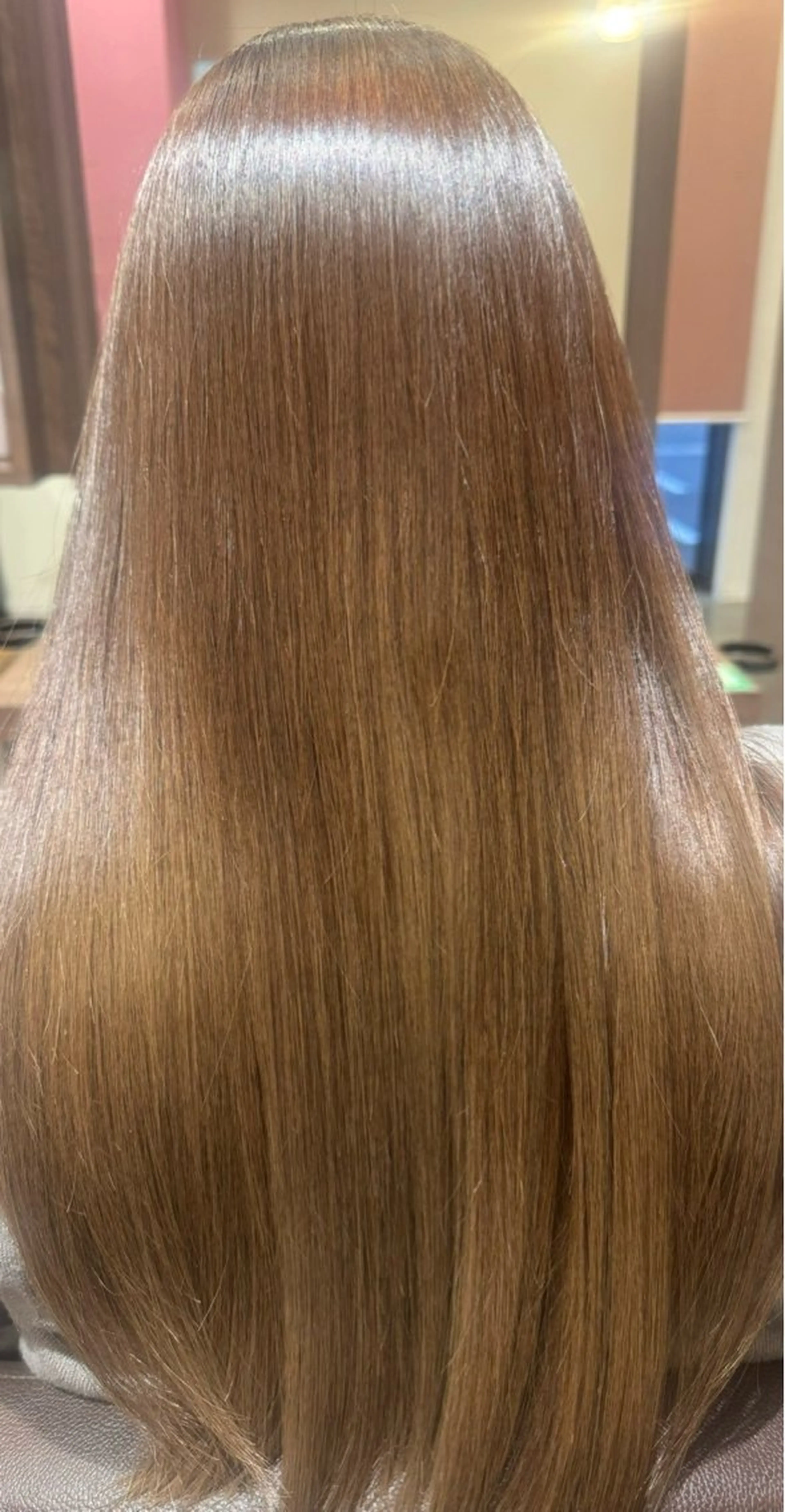 ロング カラー アッシュ ベージュカラー 髪質改善 ヘアカラー LaRuelle🦩 康本♦️髪質改善♦️のヘアスタイル