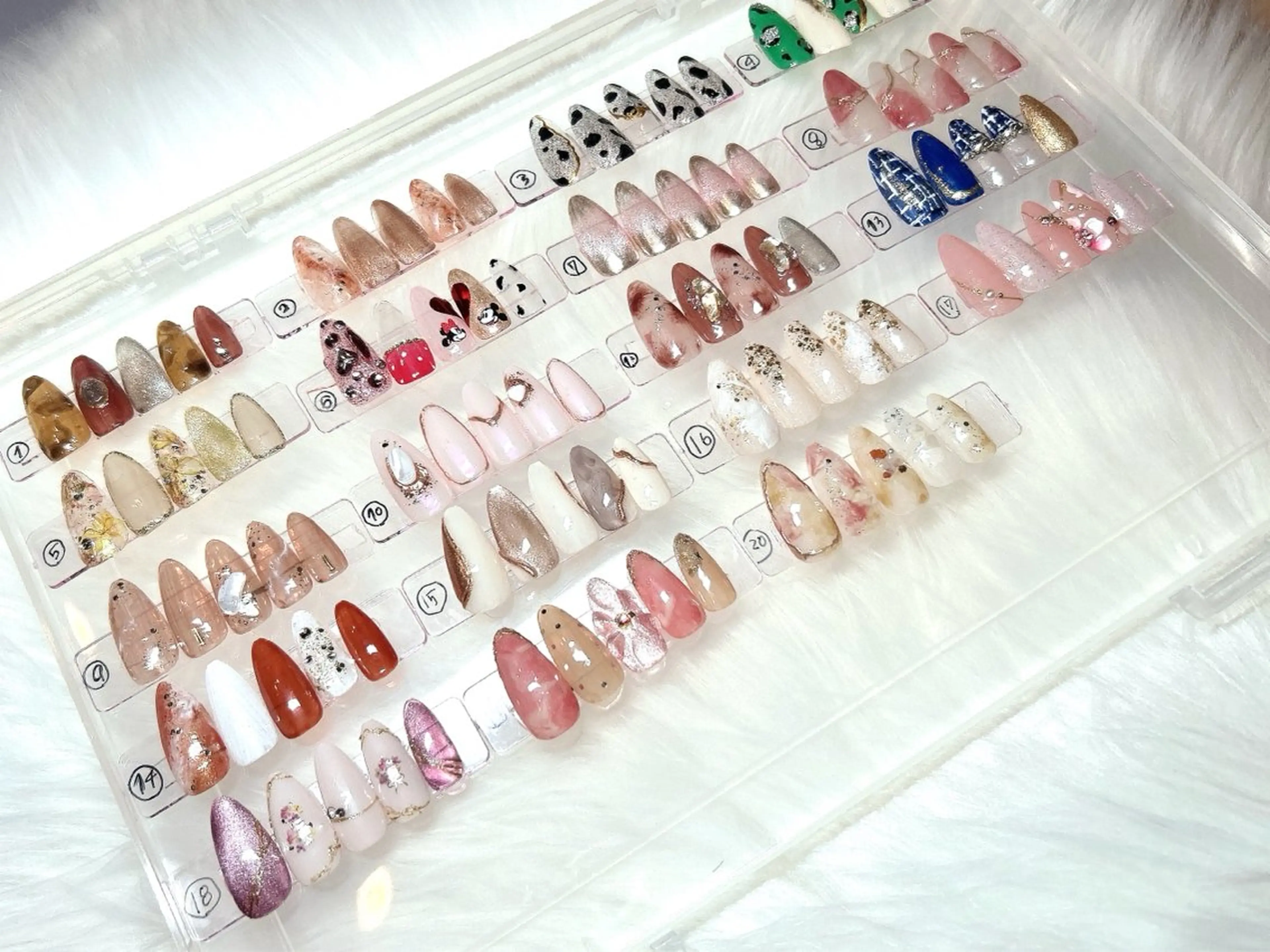 ネイル 頑張る女性の味方✴︎ M.i　nail ♡のネイルデザイン