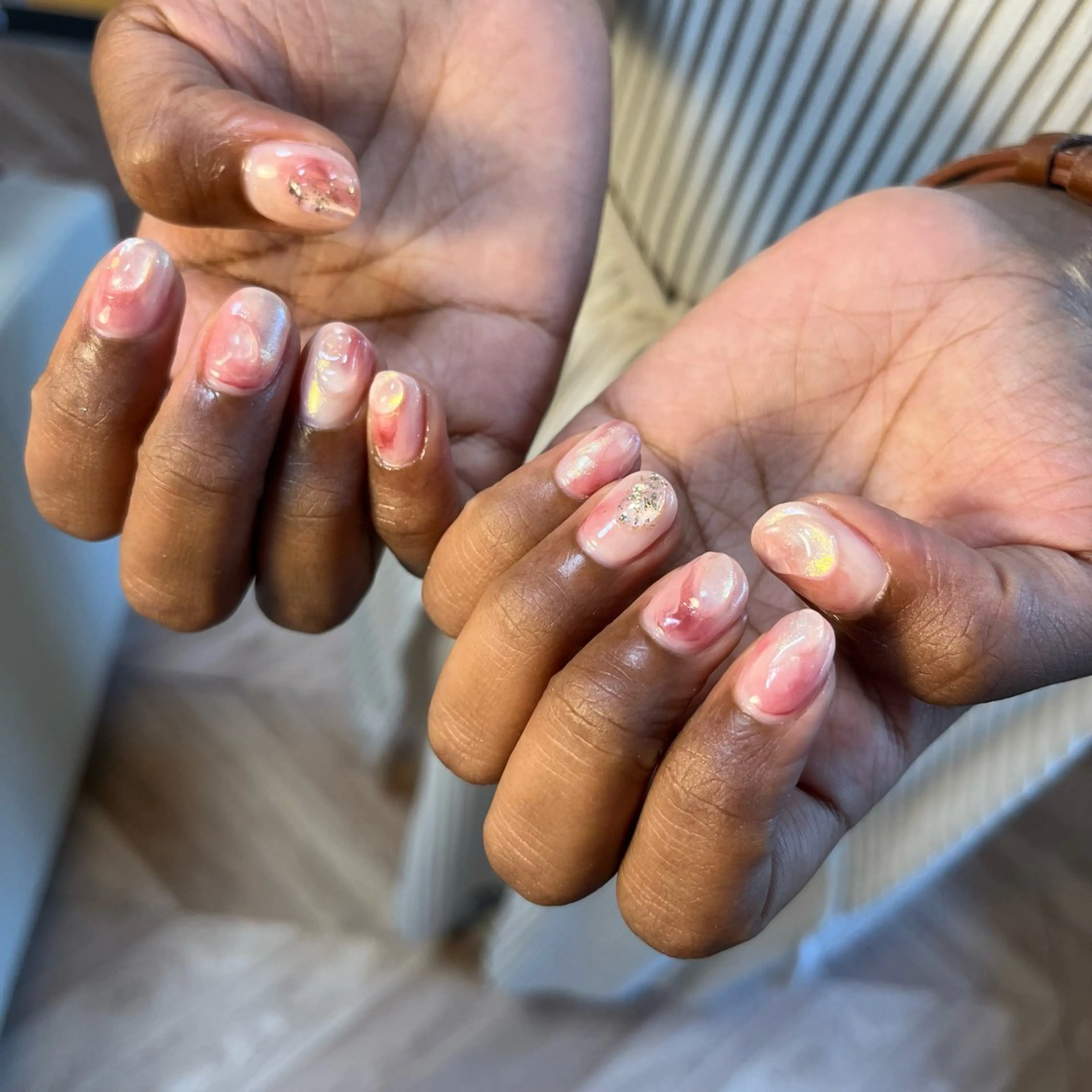 ネイル ハンドネイル Amber21.所属・Nagahama Akariのネイルデザイン