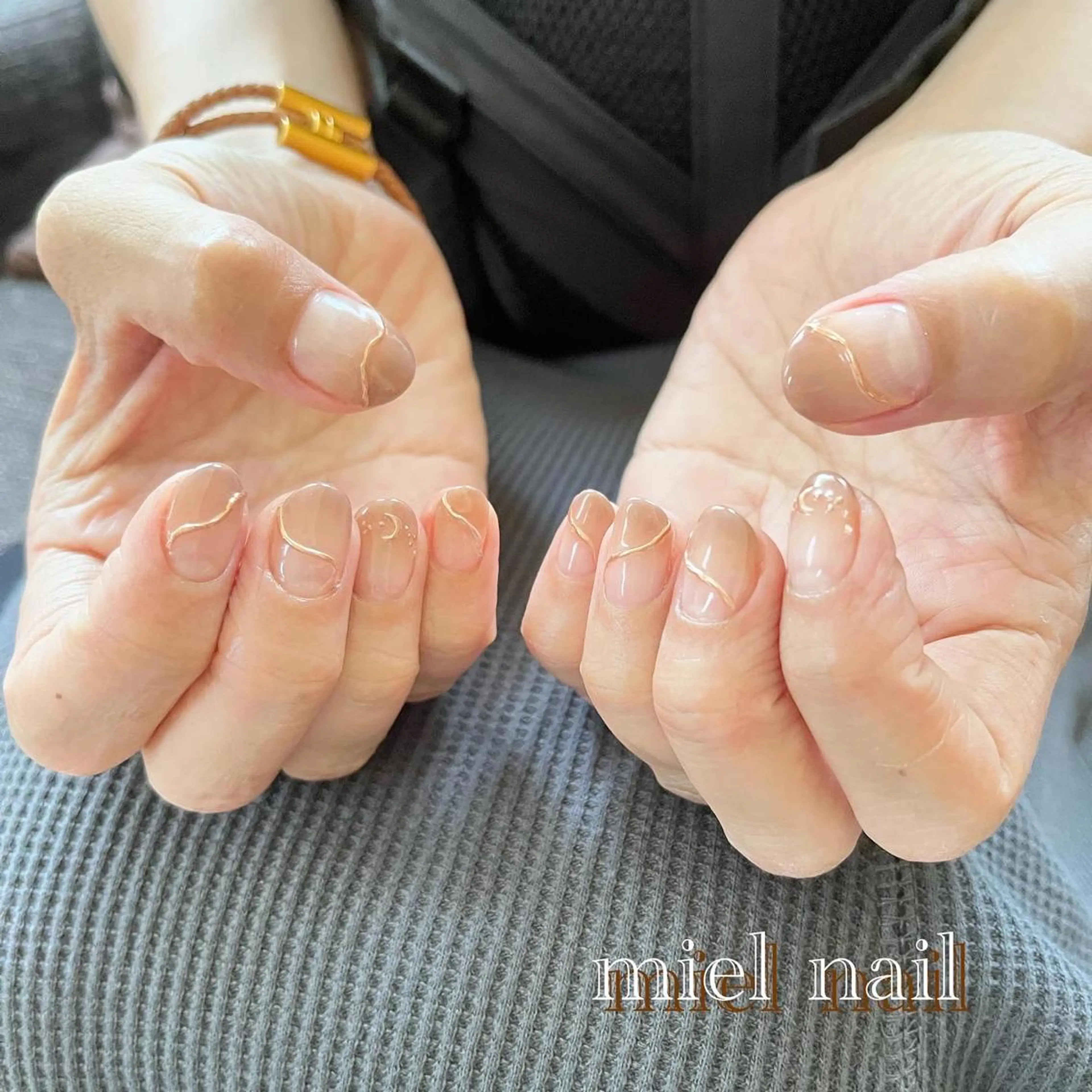ネイル ミラーネイル 持ち込み ハンドネイル miel nailのネイルデザイン