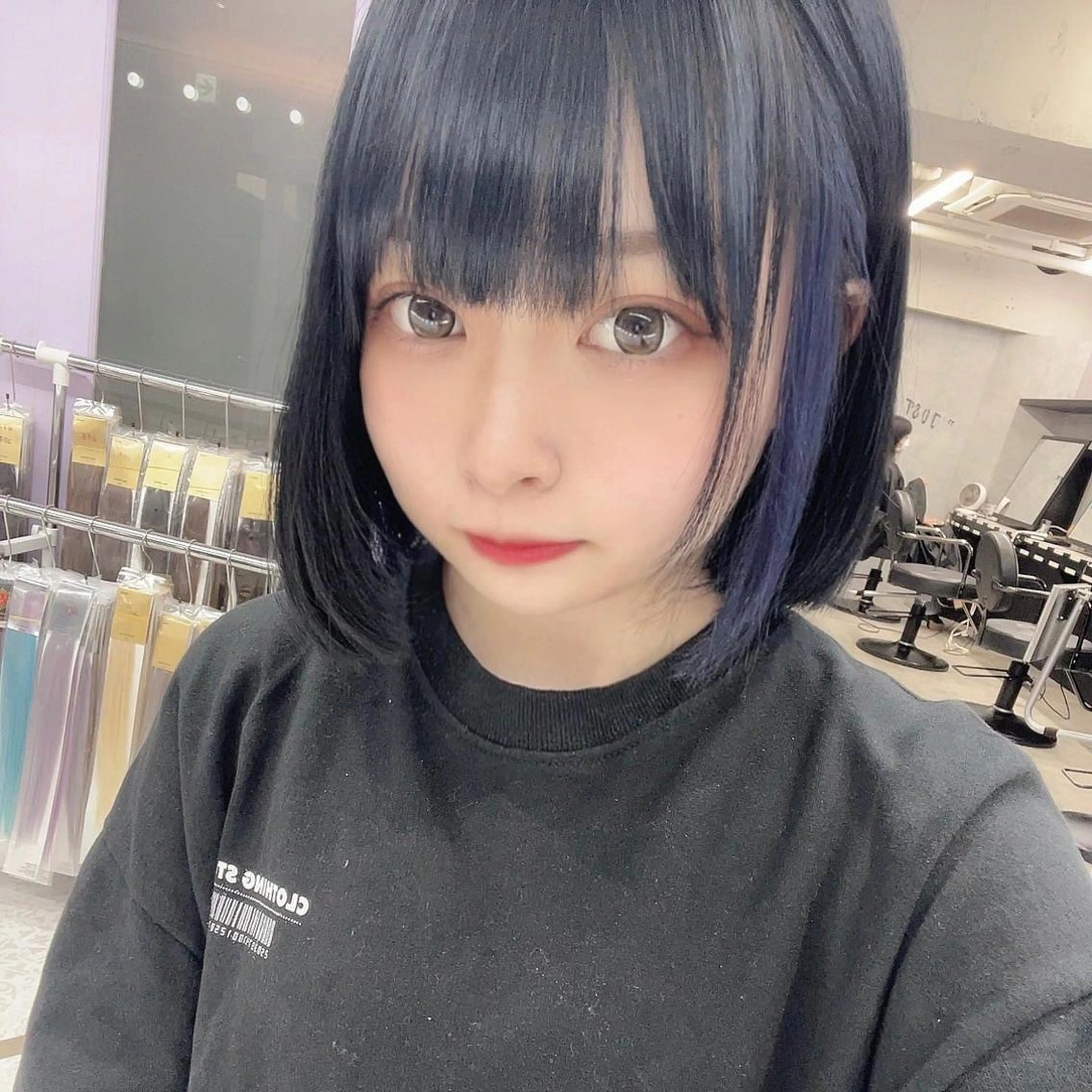 ショート ヘアカラー トリートメント L STUDIO心斎橋店所属・派手髪支持率No1 Eisukeのヘアスタイル