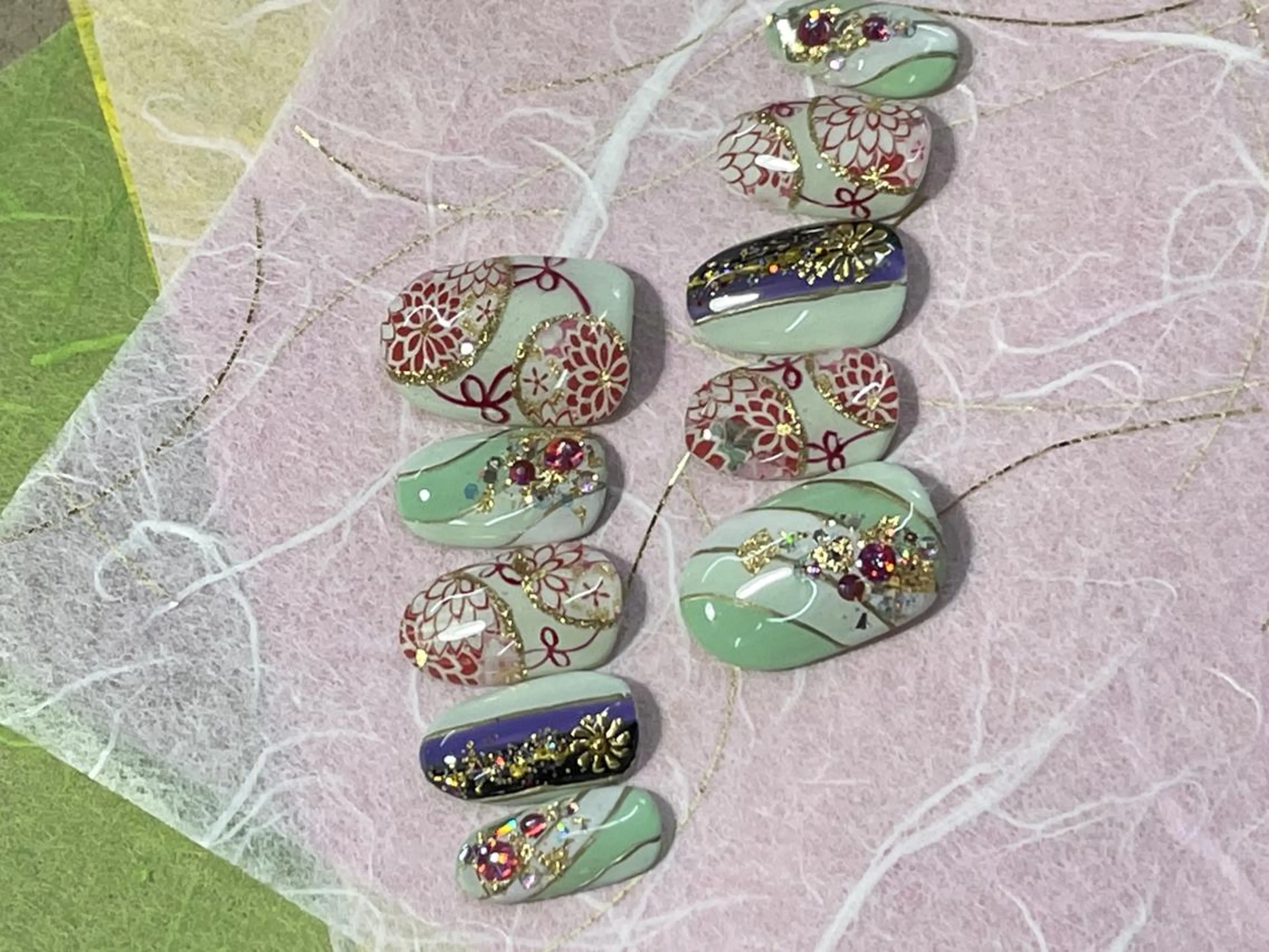 ネイル アートネイル 成人式 ネイルチップ ハンドネイル Regulus 光田のネイルデザイン