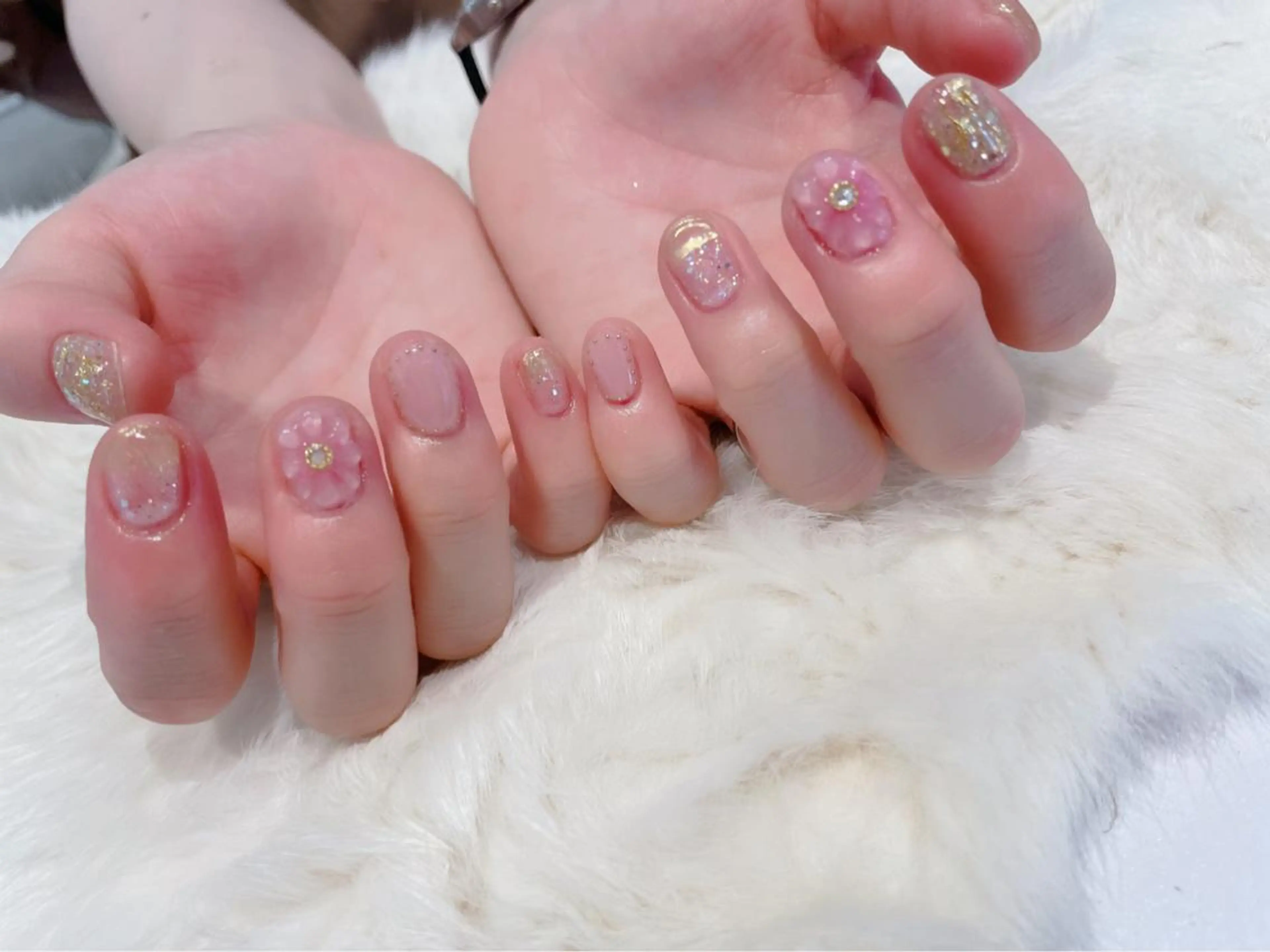 ネイル Re Pearl～コーディネートサロン～ 市駅前店所属・NARUMI HYODOのネイルデザイン