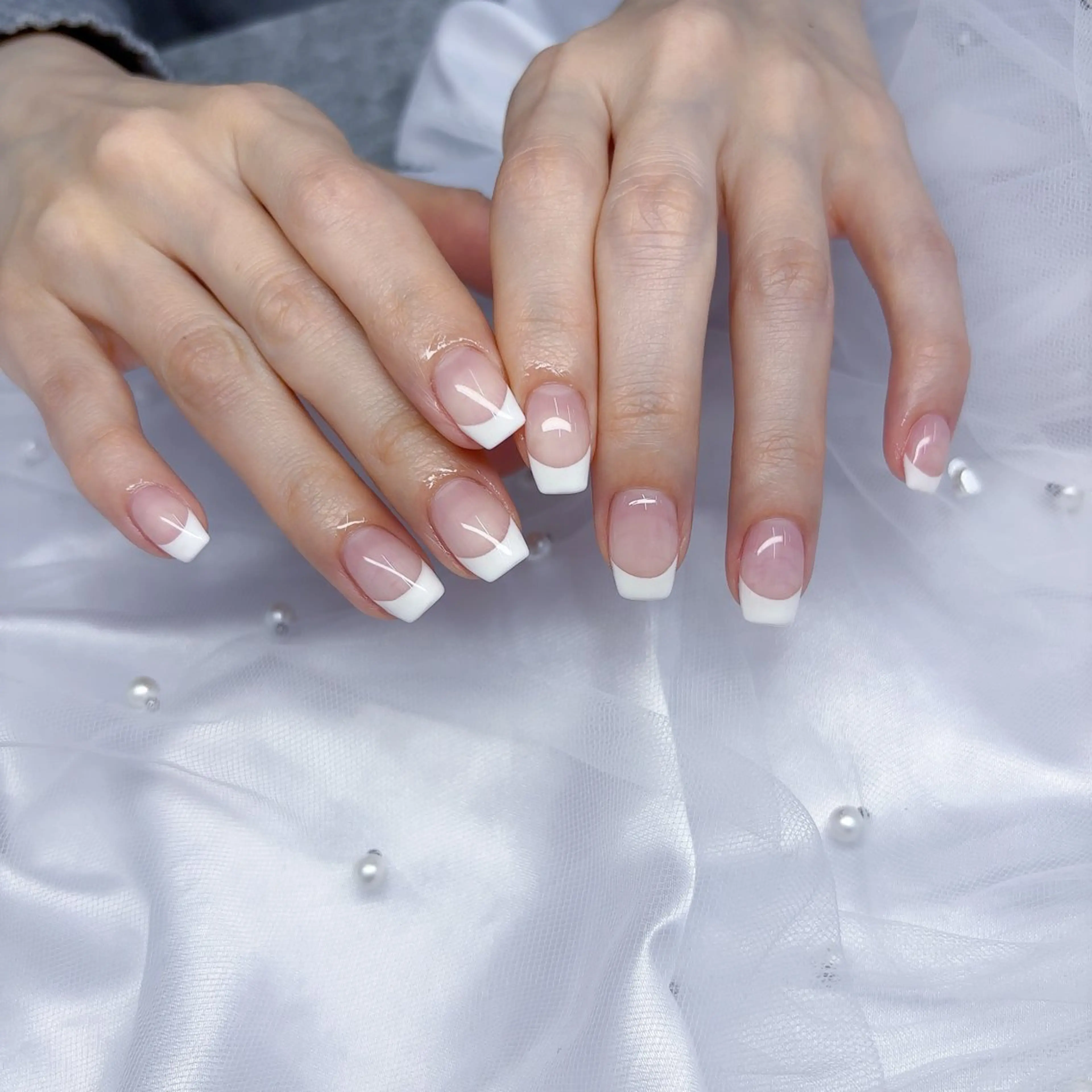 ネイル オーロラネイル フットネイル フレンチネイル ガラスフレンチ 氷ネイル・うるうるネイル ハンドネイル Lance nailのネイルデザイン