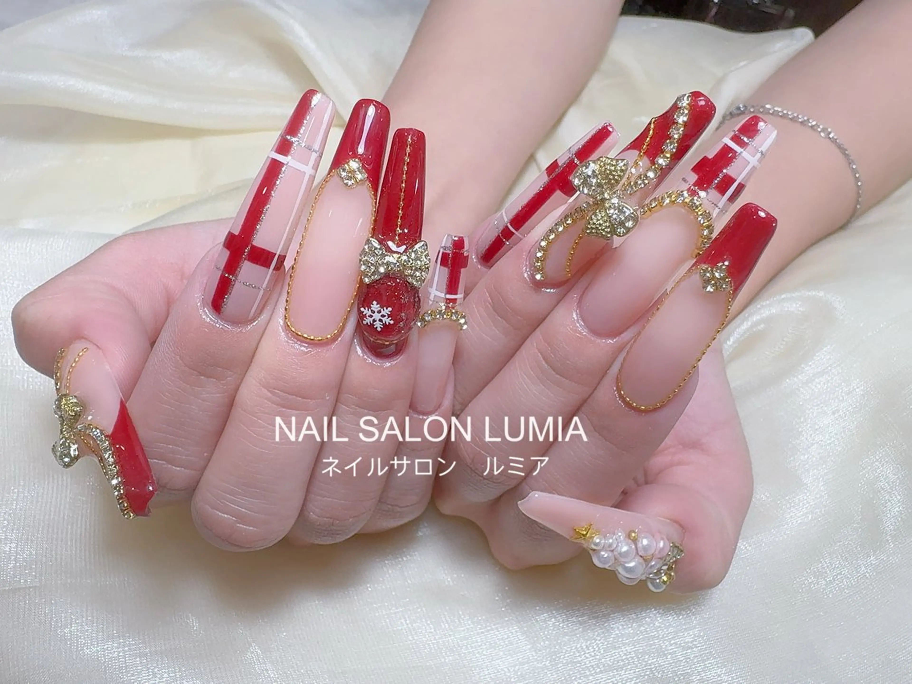 ネイル ハンドネイル ネイルサロン ルミア Lumia 店長のネイルデザイン