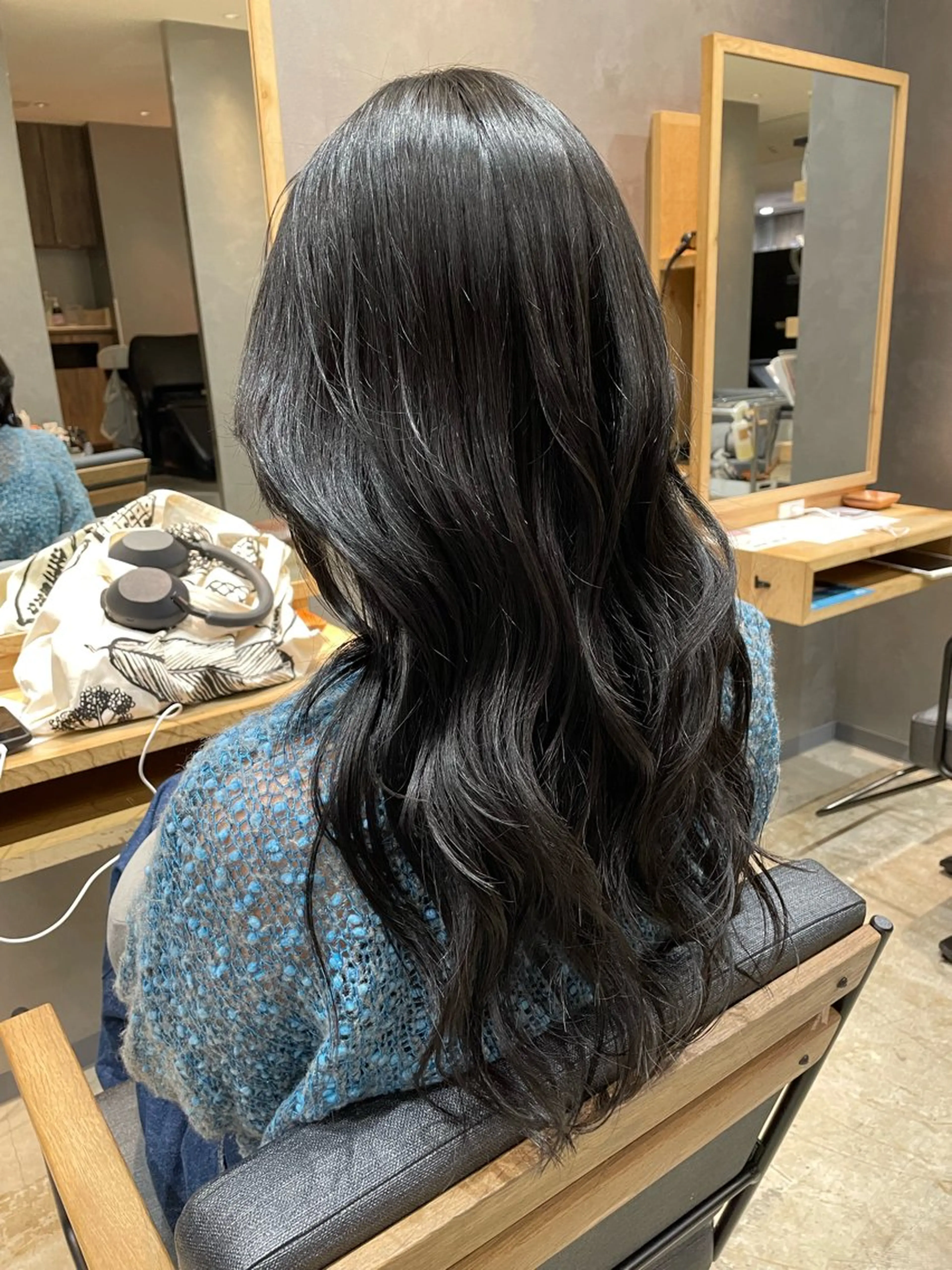 ロング ロング inity　杉本 美羽のヘアスタイル