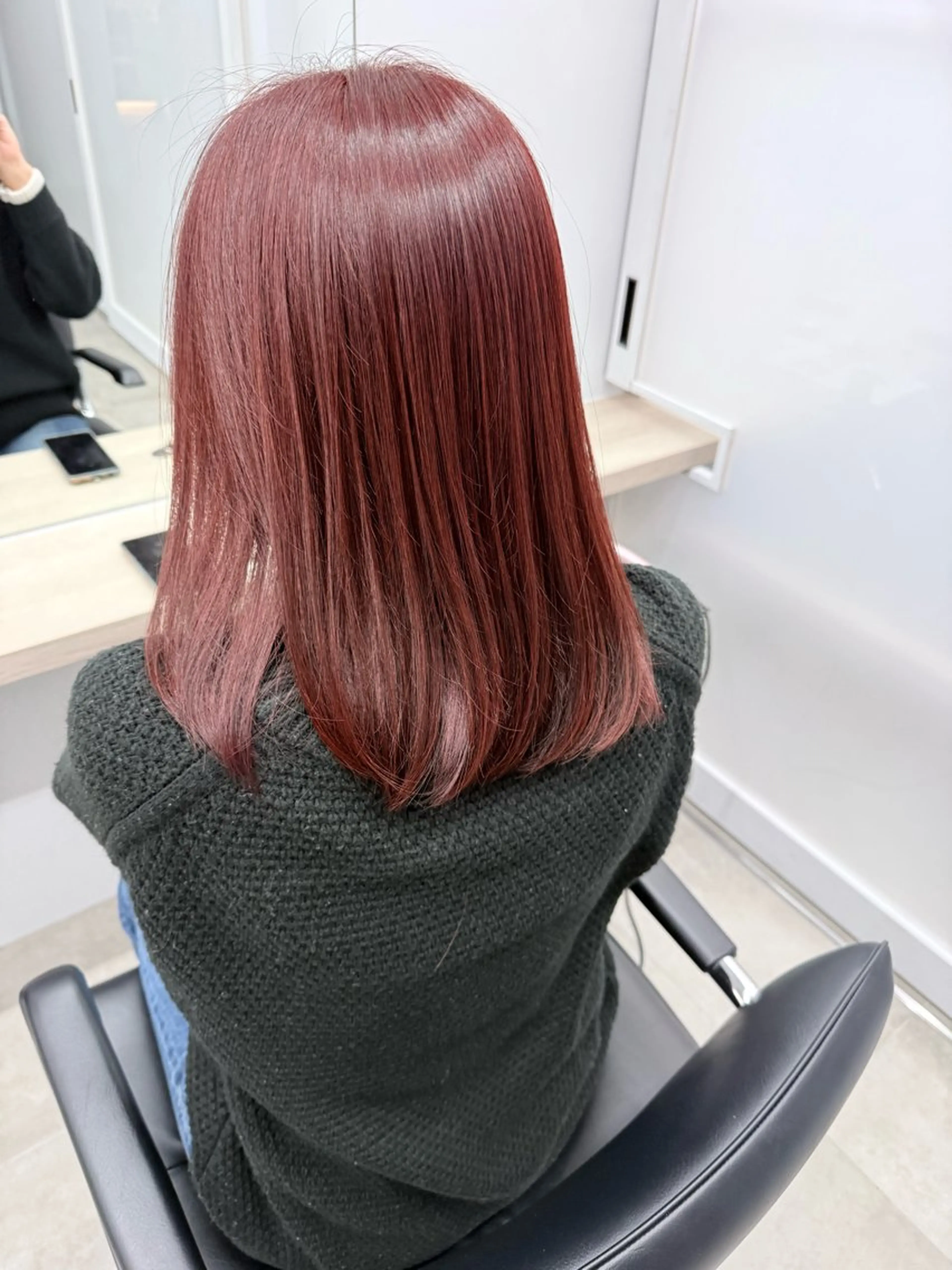 ミディアム レッドブラウン ヘアカラー 相川 玲央奈のヘアスタイル