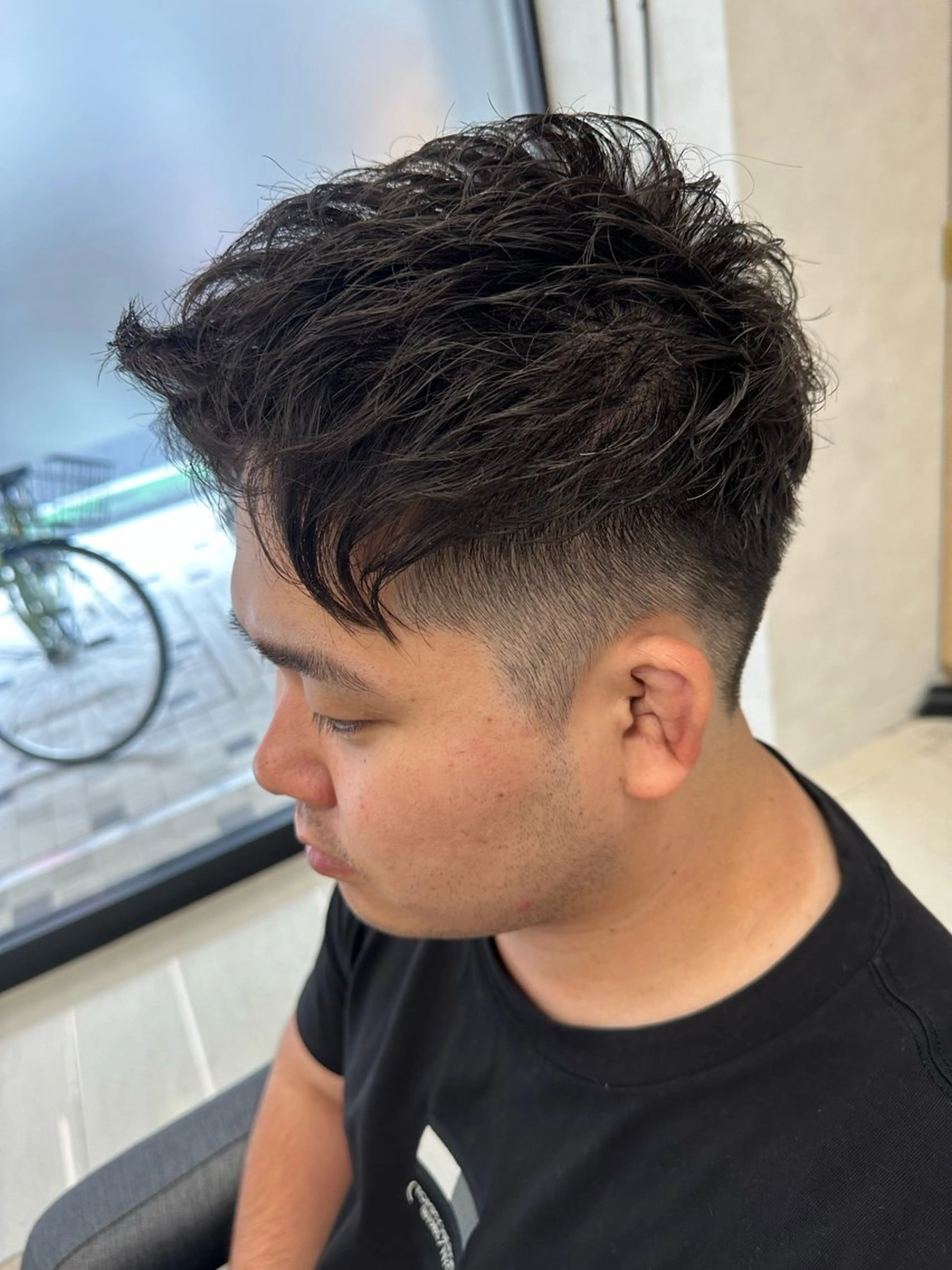 ショート パーマ メンズ メンズパーマ 波巻きパーマ ショートヘア 💈メンズ特化 美容師サキ💈のヘアスタイル