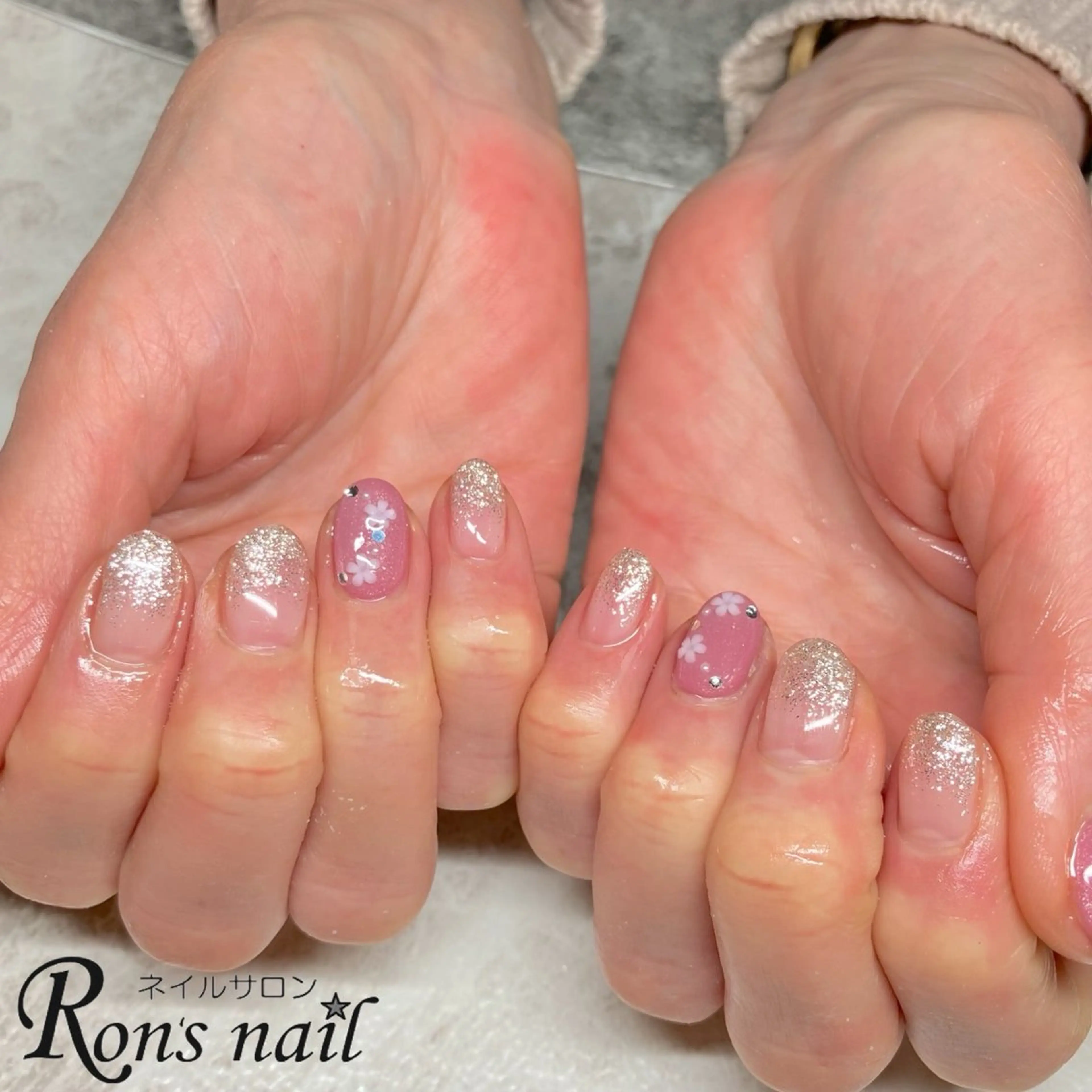 ネイル Ron's nail 笹岡のネイルデザイン