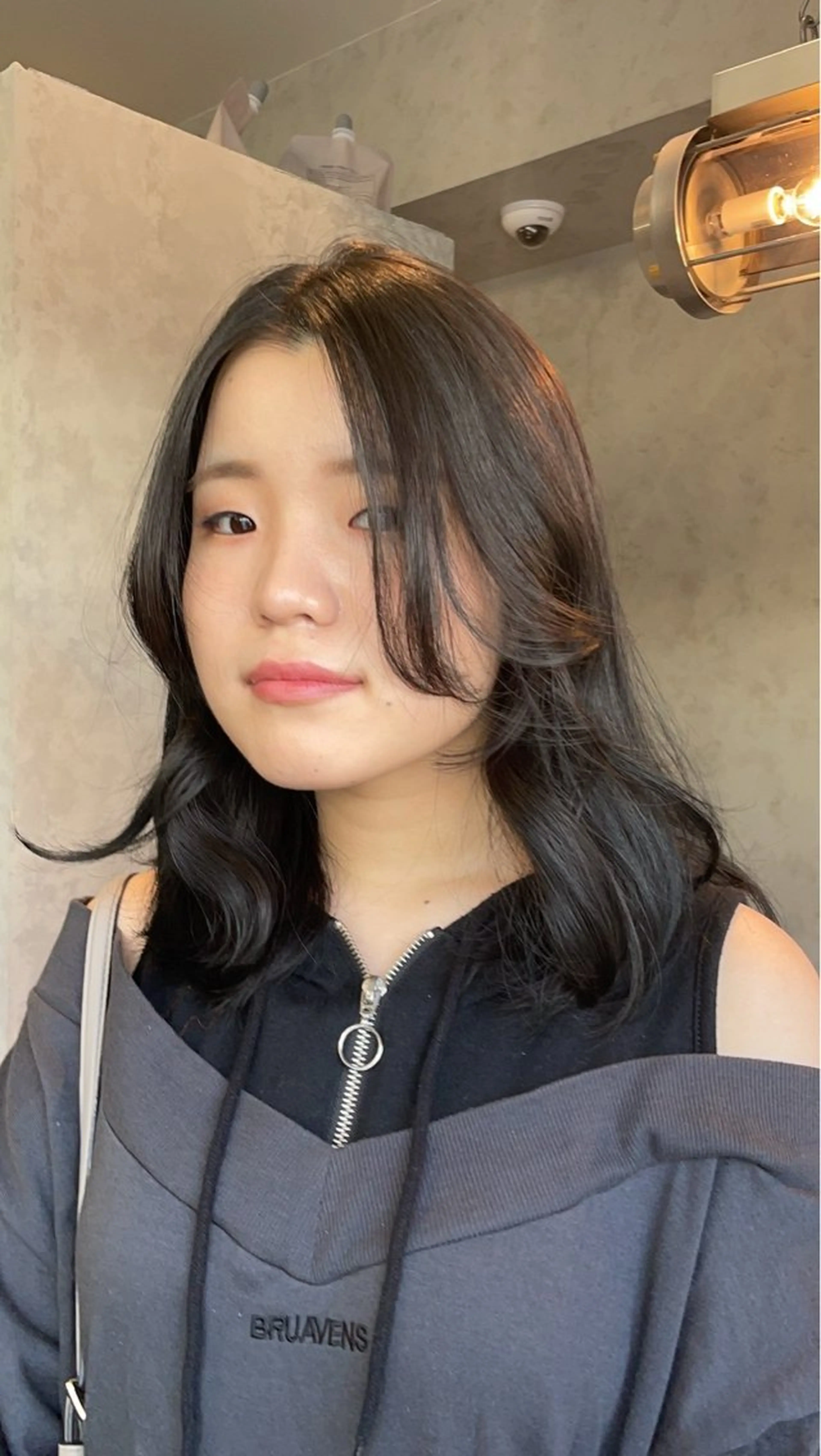 カラー 縮毛矯正 博多ブリーチ× 透明感/縮毛矯正のヘアスタイル