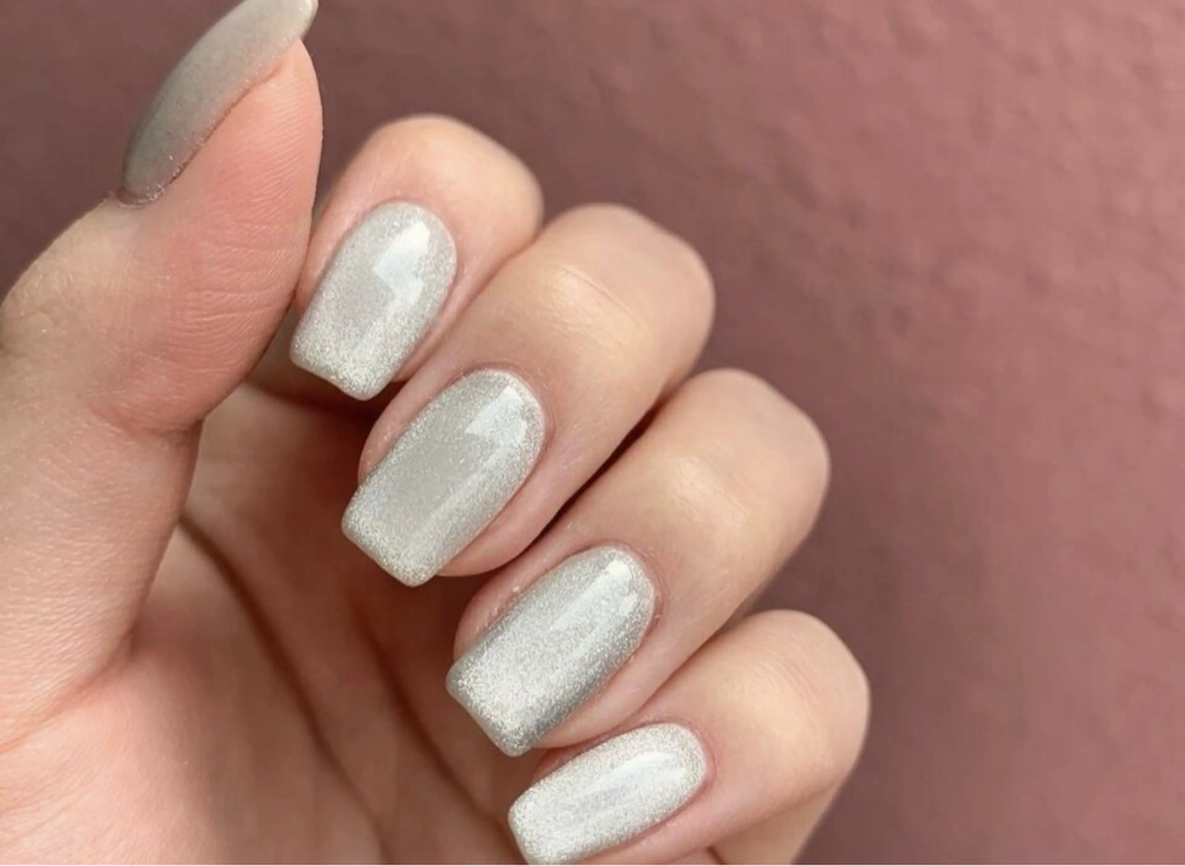 ネイル マグネットネイル CLEMORE NAIL 浦和店所属・上原 菜々香のネイルデザイン