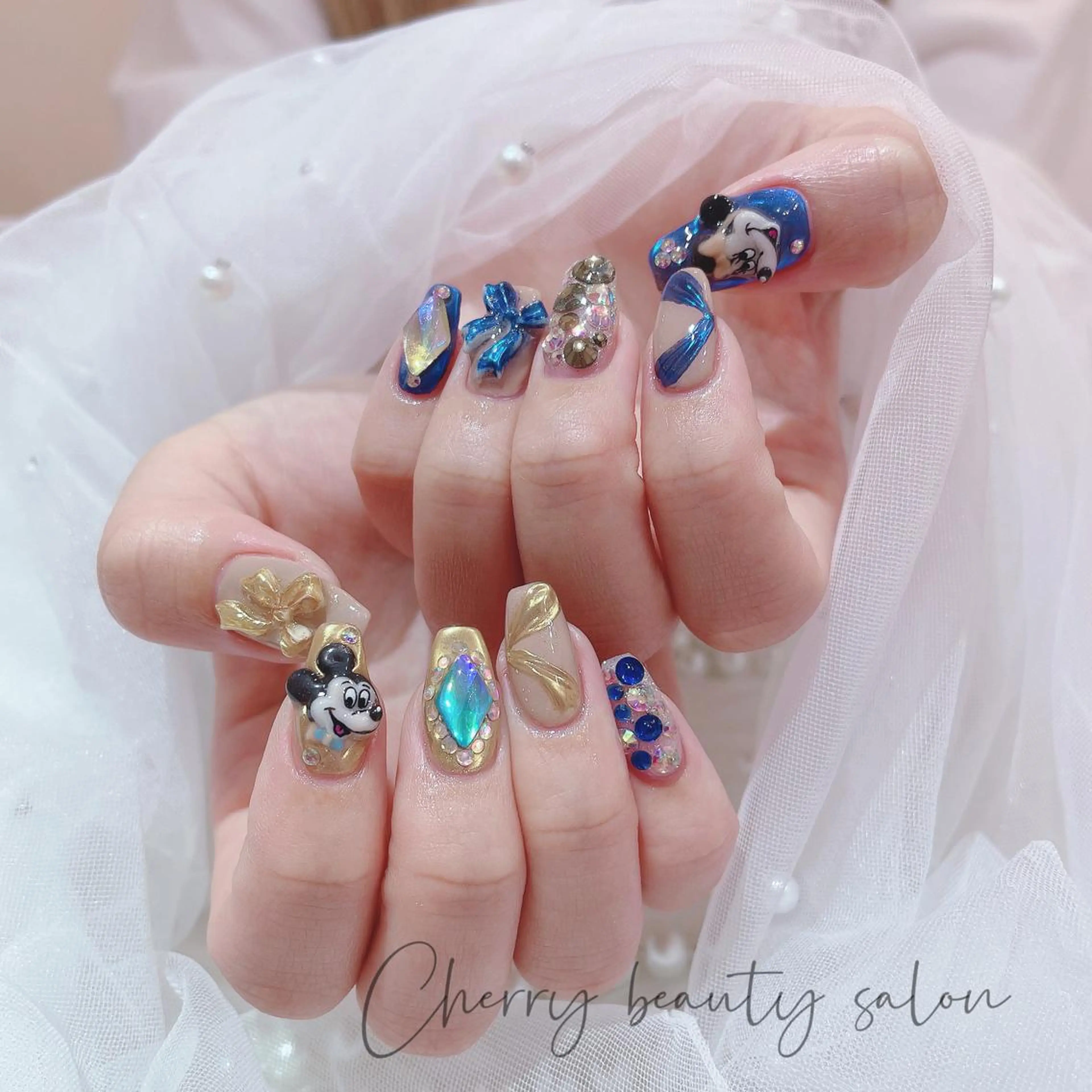 ネイル SAKURA 🍒のネイルデザイン