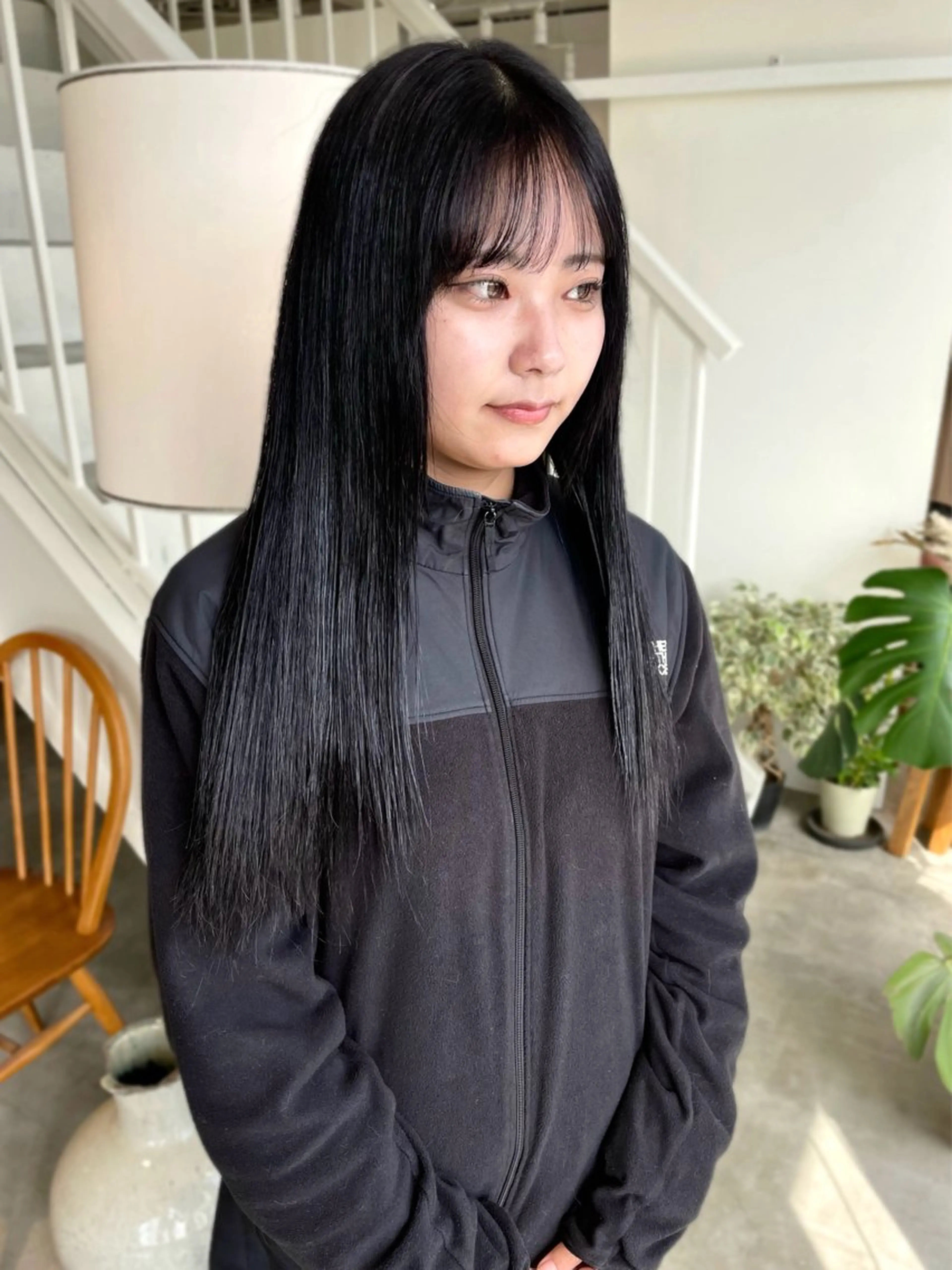 ロング カラー ヘアカラー 林 千聖のヘアスタイル