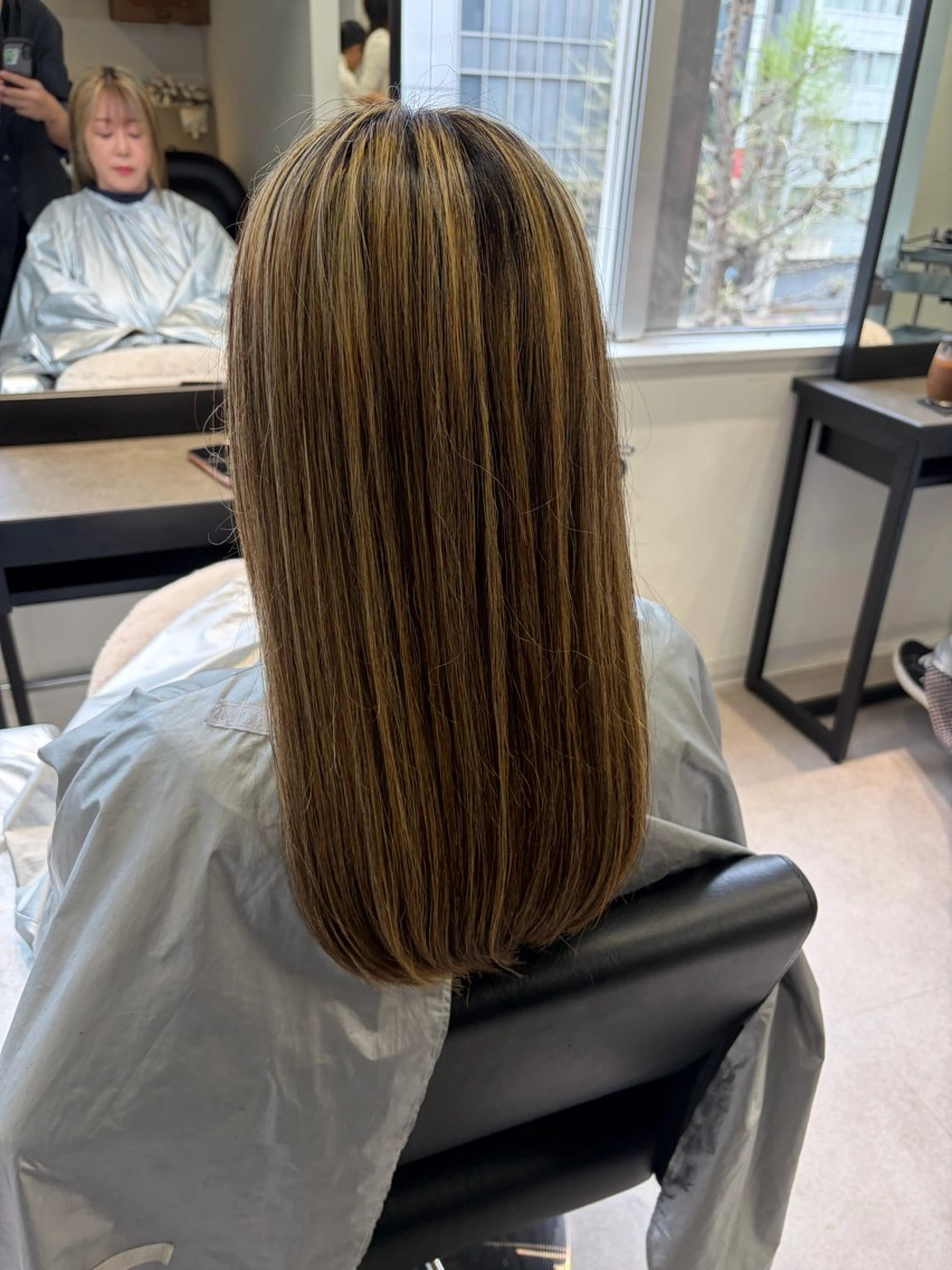 ロング ヘアカラー SOZO Hair Make GINZA所属・👑艶髪/ブリーチ/ 縮毛矯正/パーマ👑のヘアスタイル