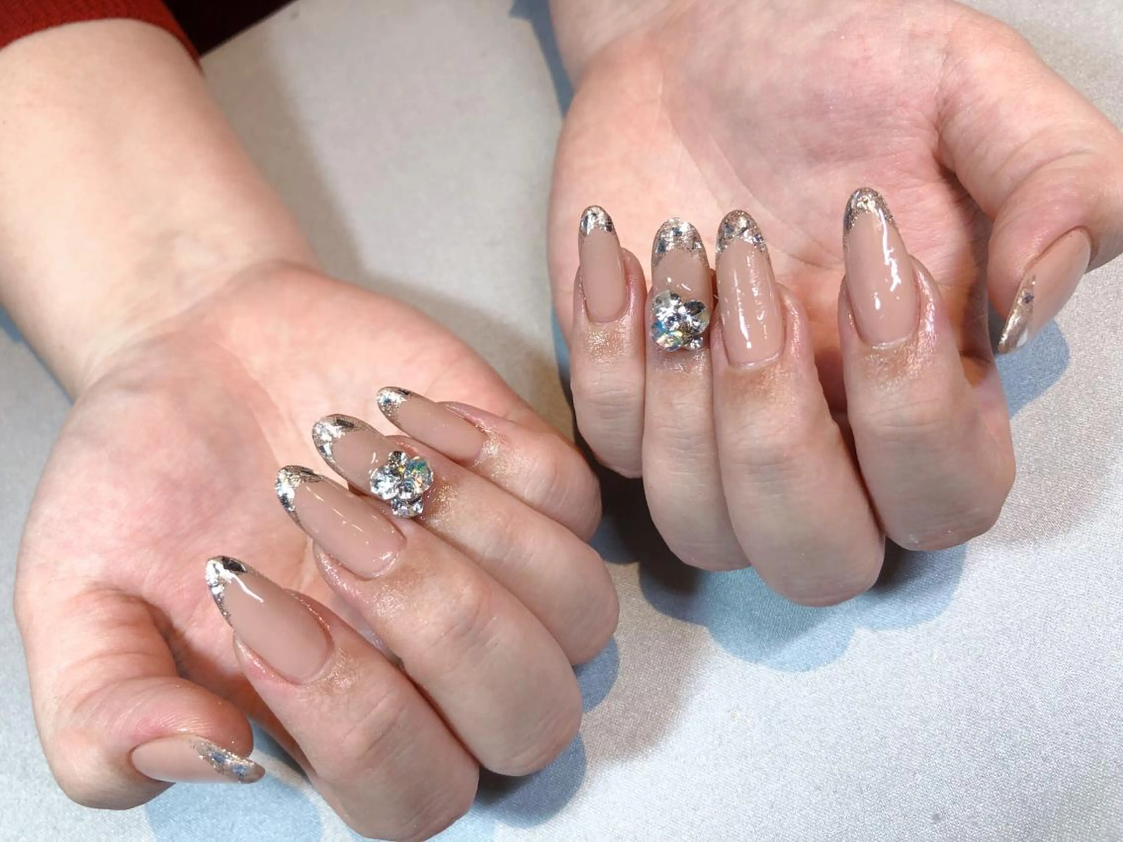 ネイル iiloo aromaworksのネイルデザイン