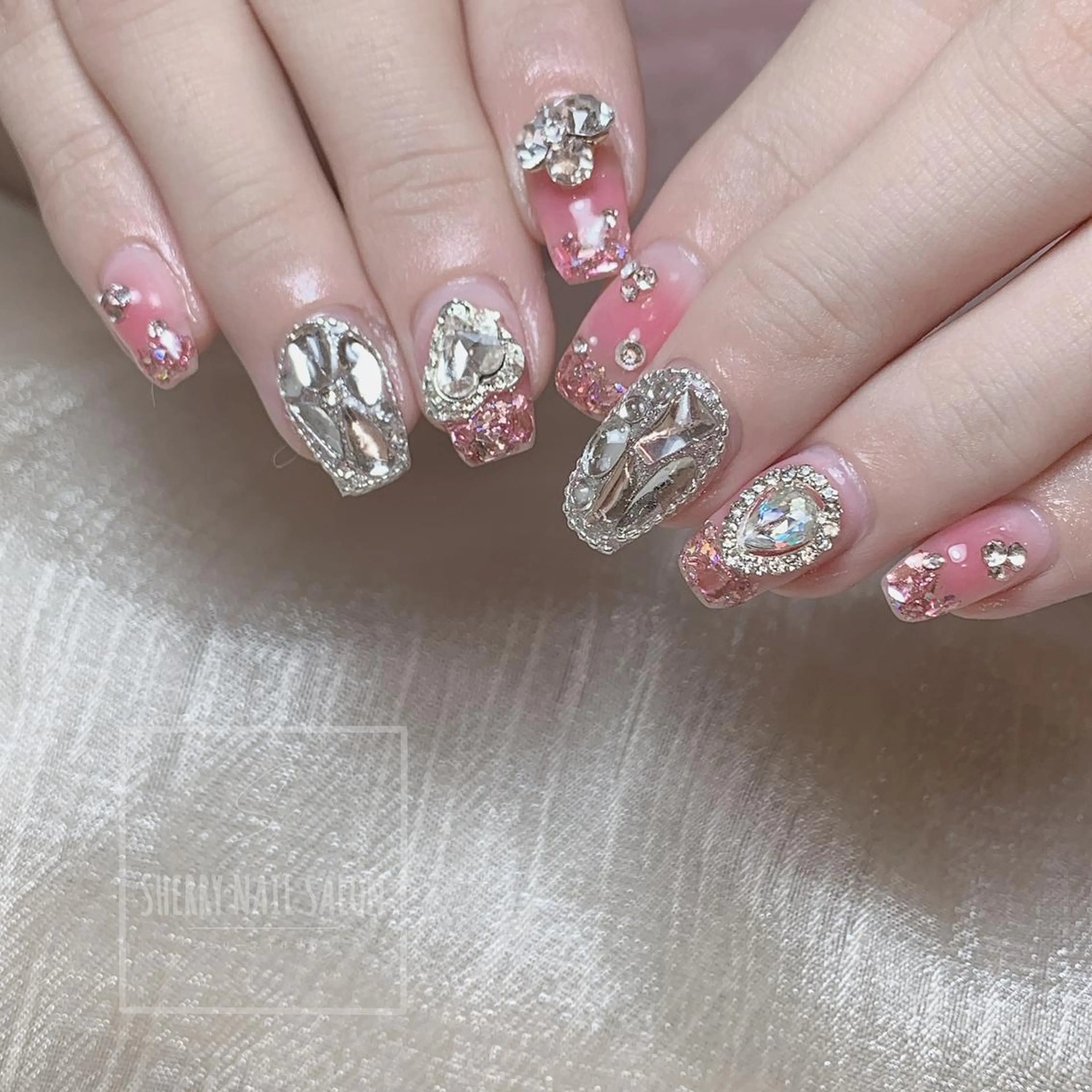 ネイル アートネイル チークネイル フレンチネイル ジェルネイル グラデーション moe自宅ネイルサロン所属・萌 自宅ネイルサロンのネイルデザイン