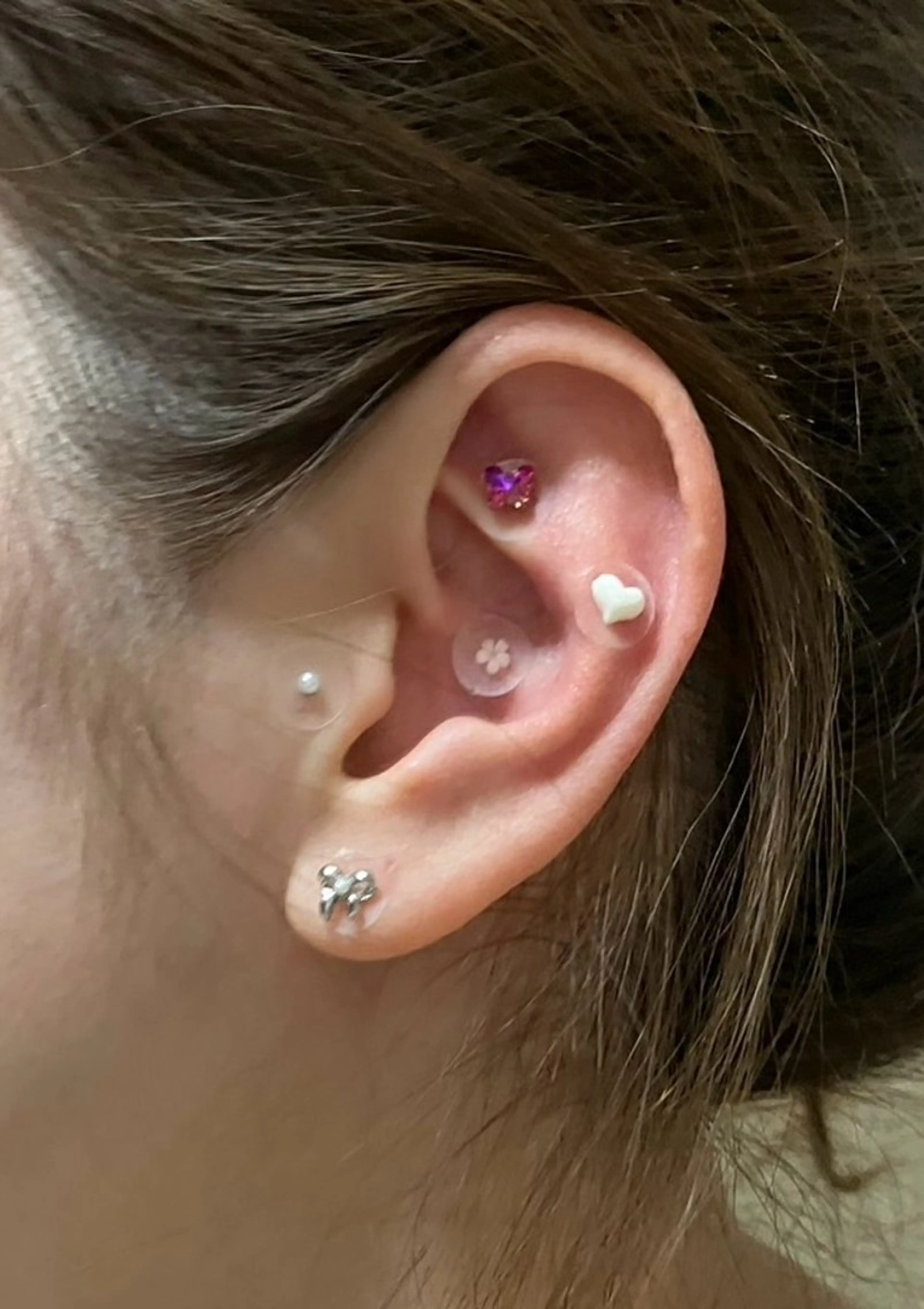耳つぼジュエリー（計10粒）の写真