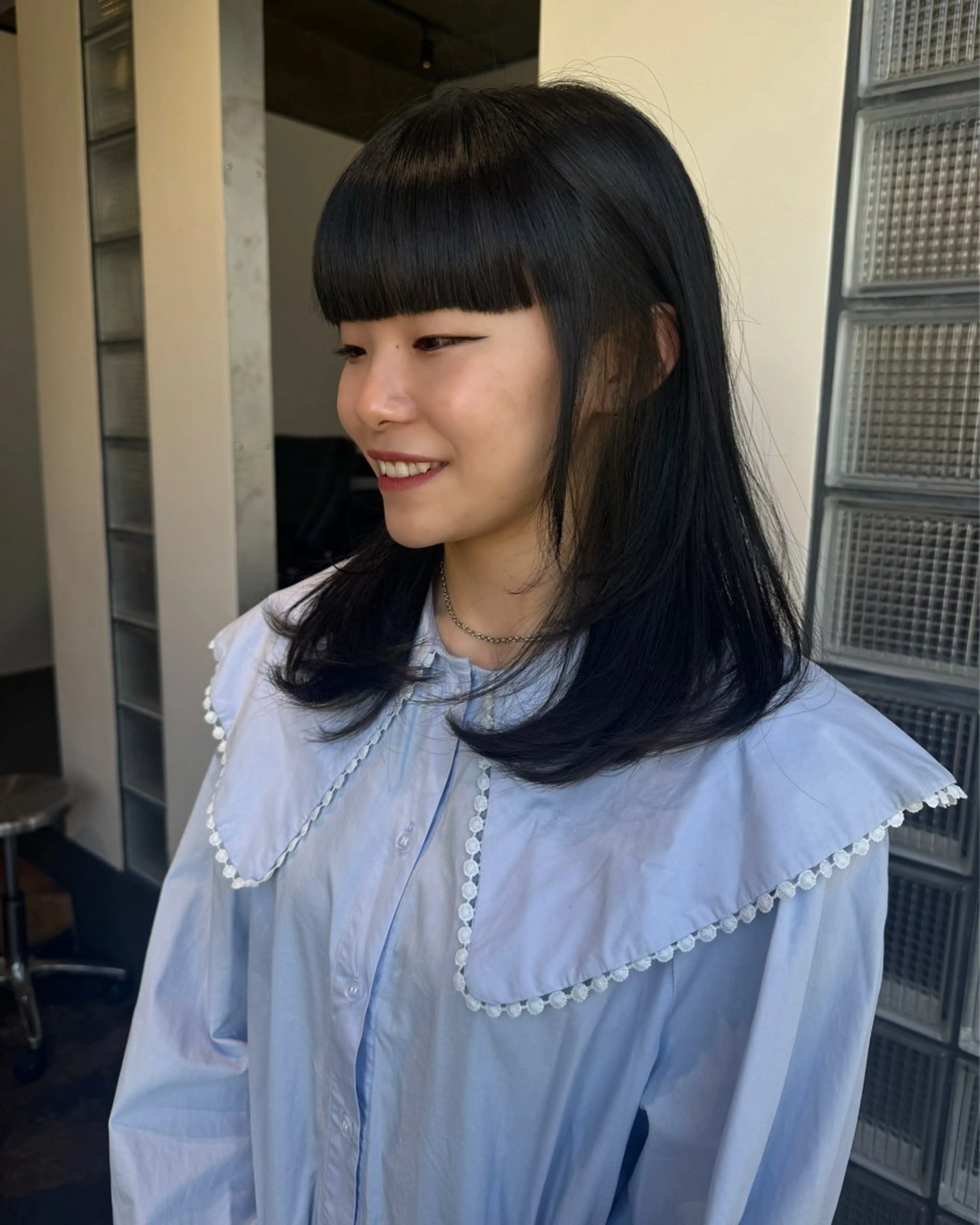 セミロング カラー 中尾 未来のヘアスタイル