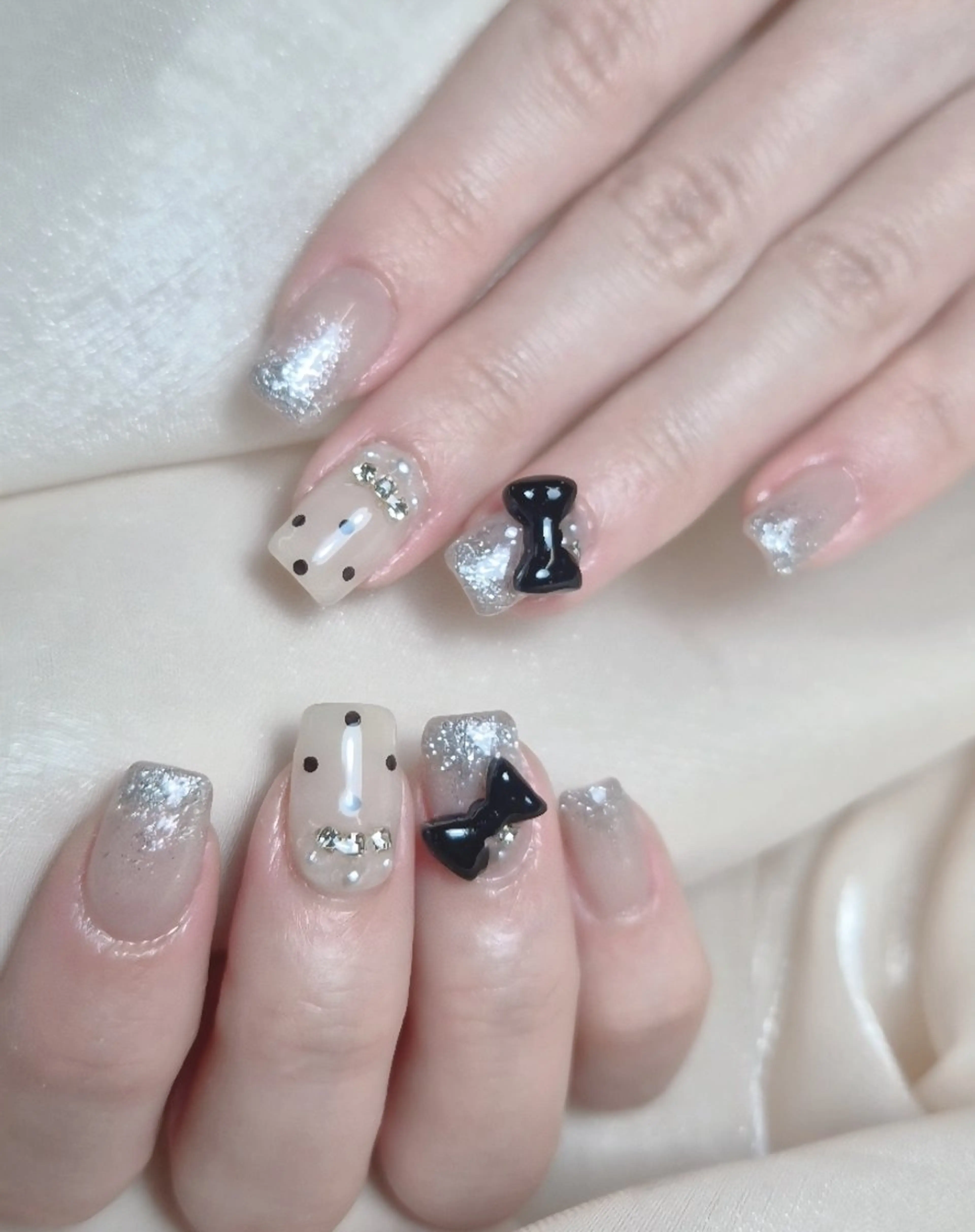 ネイル ハンドネイル LR.ONE リナのネイルデザイン