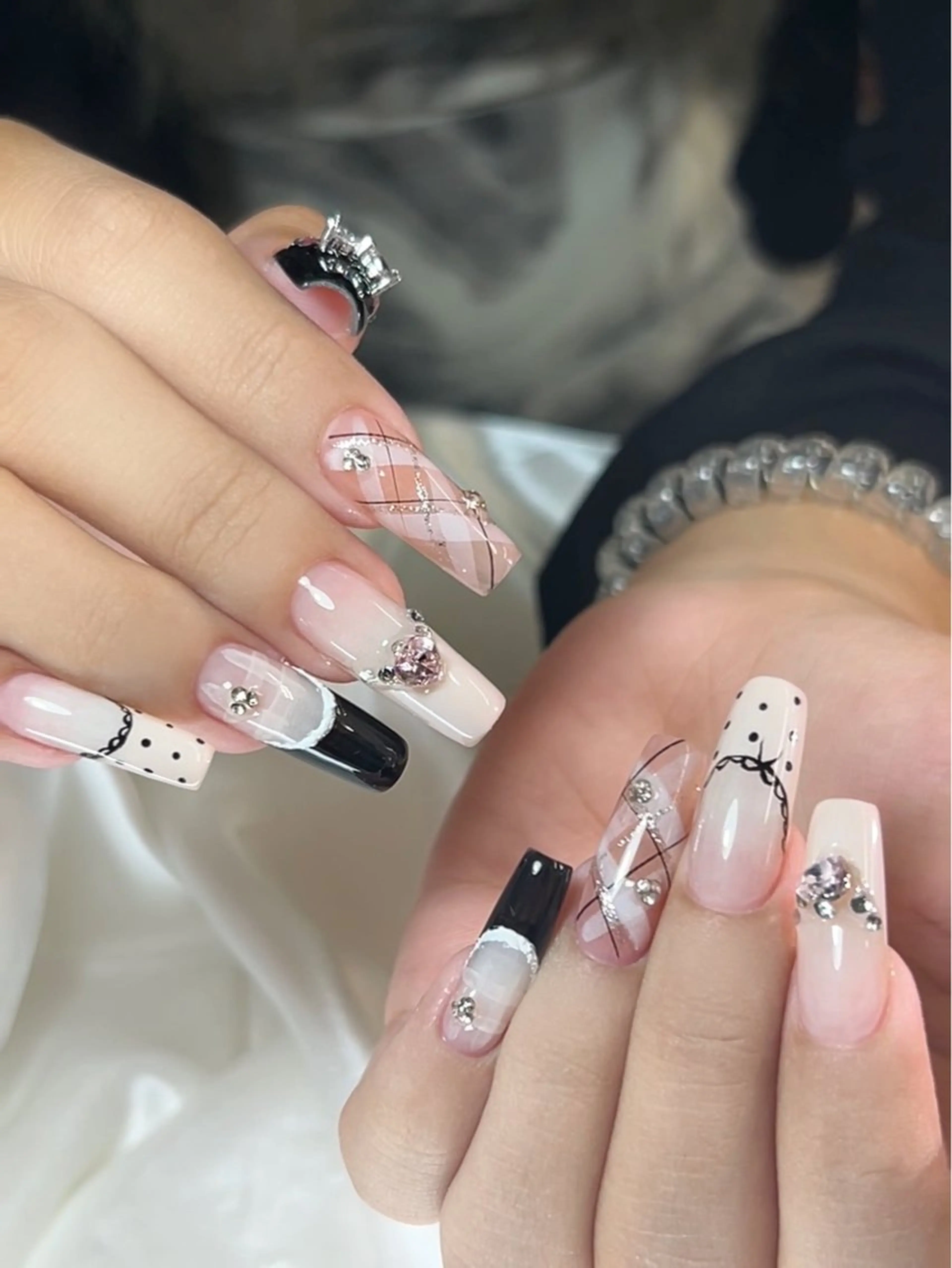 ネイル 新町Kiki beautyのネイルデザイン