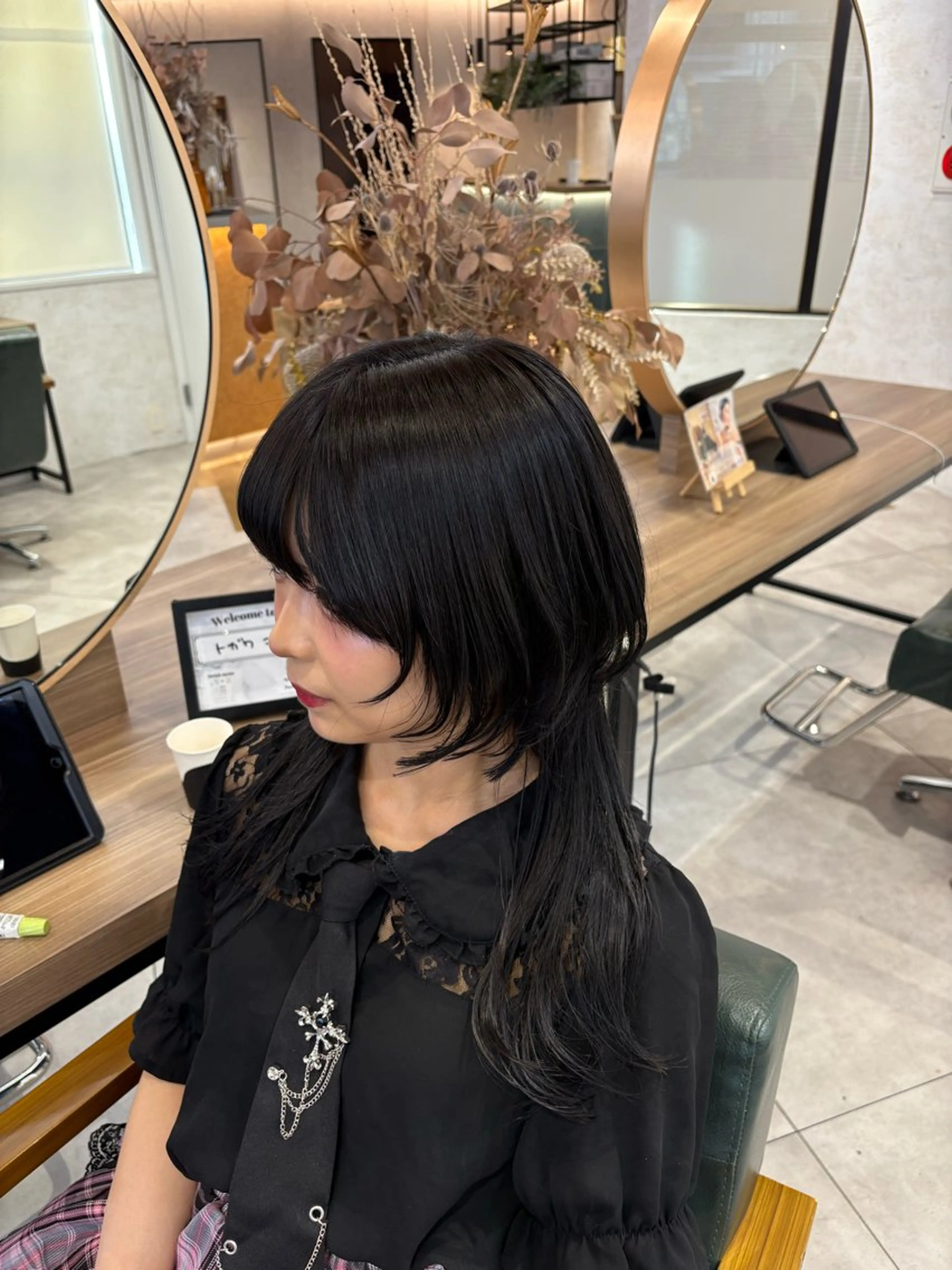 ロング 🧸艶ブリーチ/深み カラー🌺Noa🌺のヘアスタイル