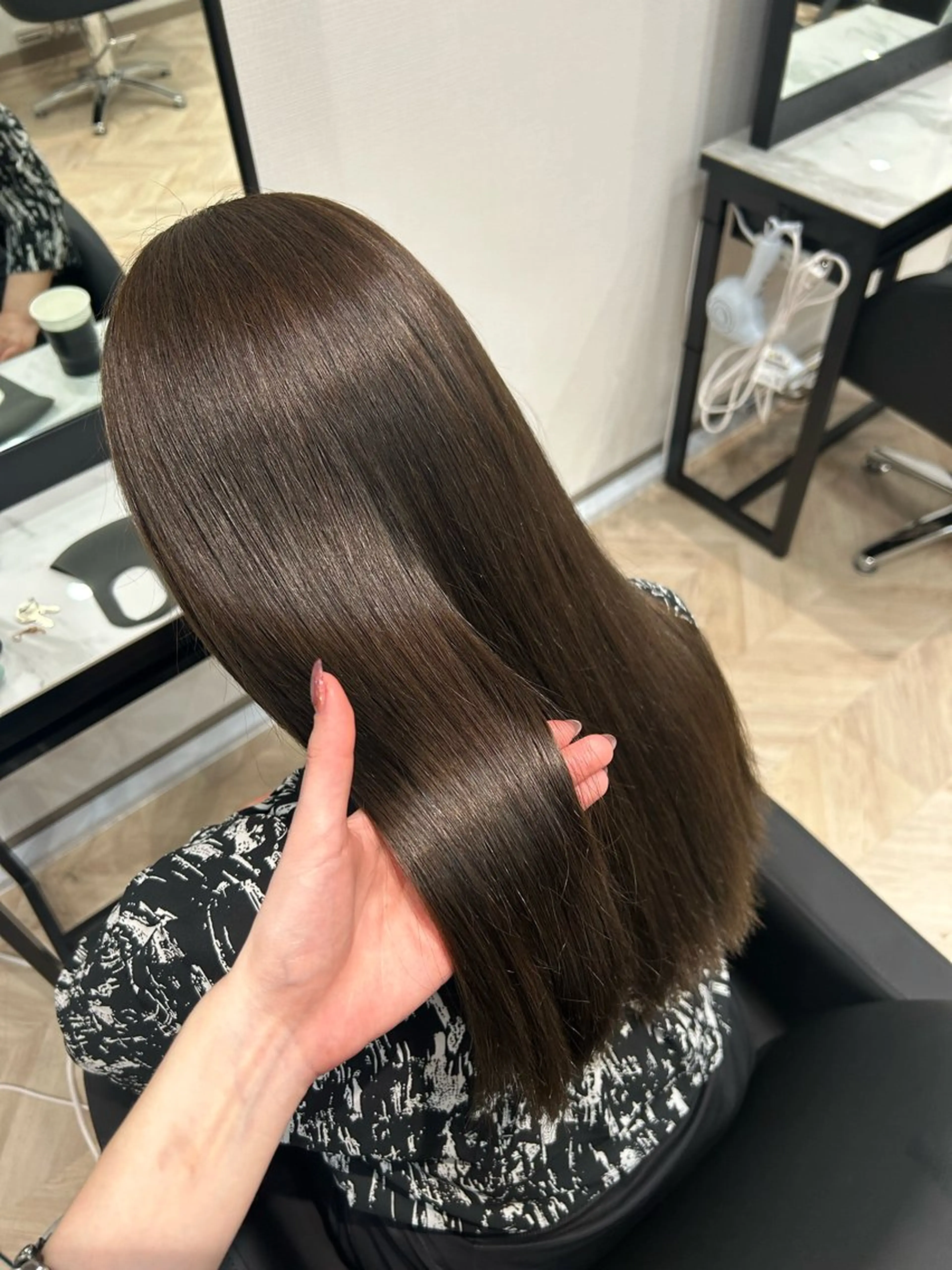 ロング カット ヘアカラー Marin🫐/ 名駅/レイヤーカットのヘアスタイル