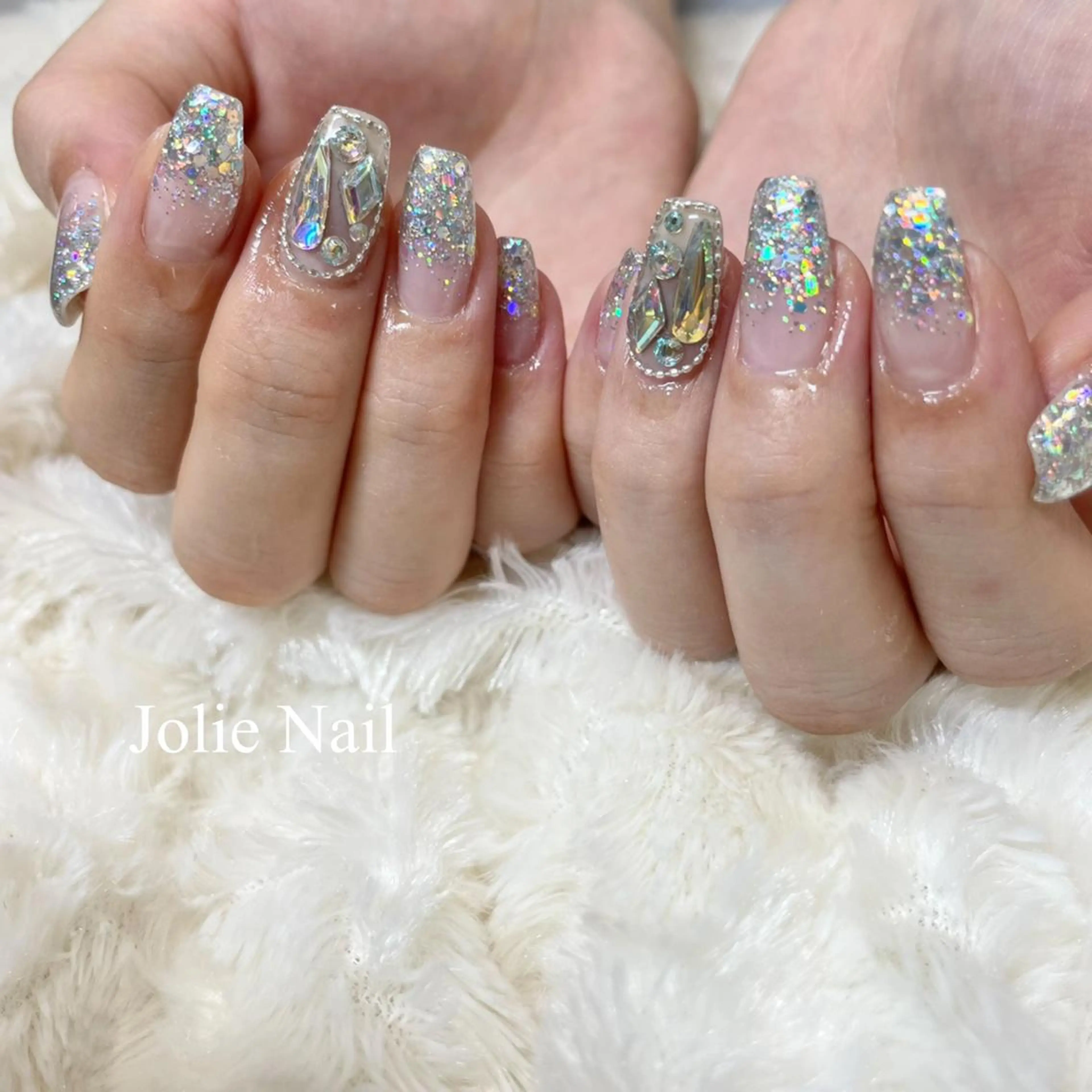 ネイル MIORA︎ マツエク×ネイルのマツエク・マツパデザイン