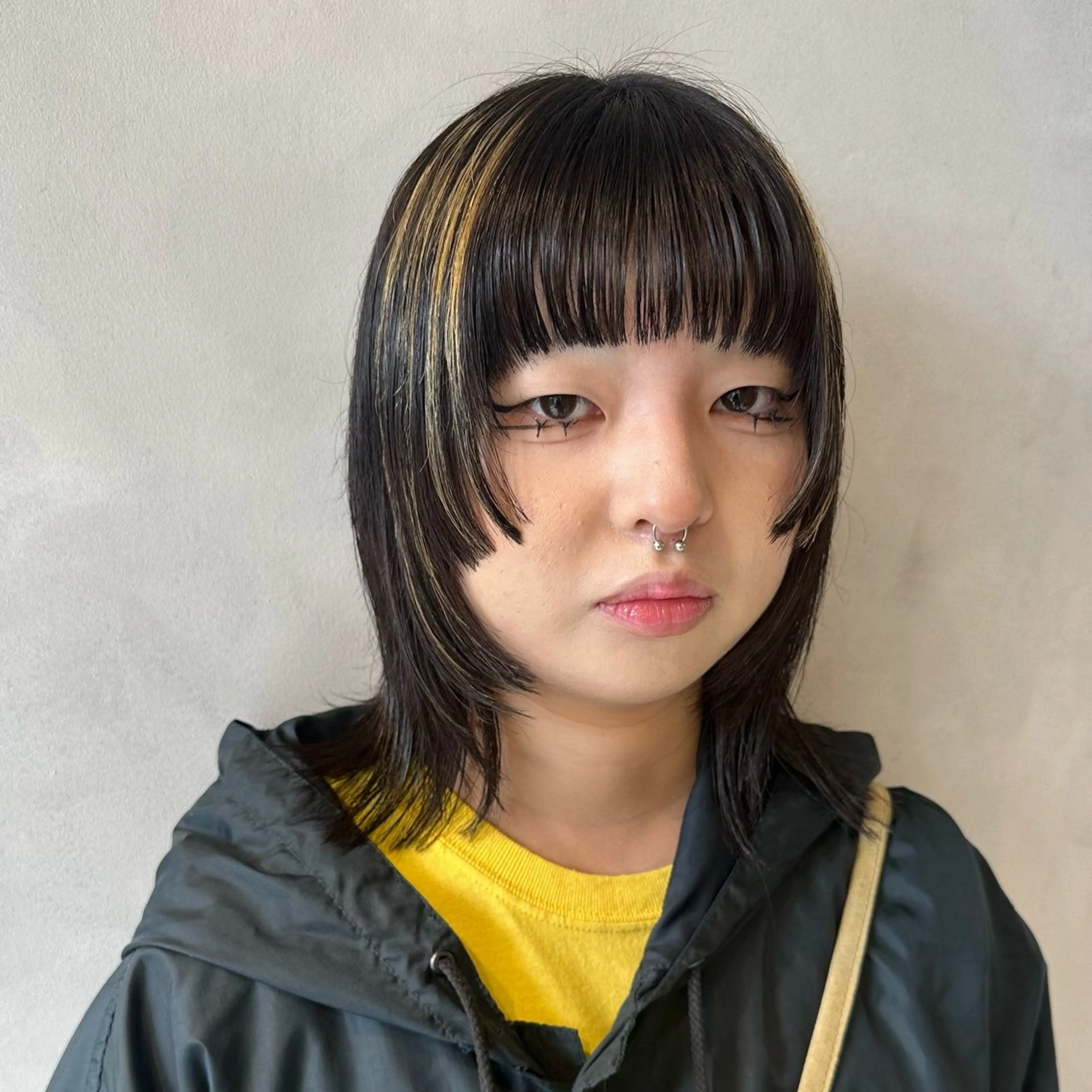 ミディアム カラー カット ヘアカラー トリートメント デザインカラー/パー マ🦖外岡咲希🦖のヘアスタイル